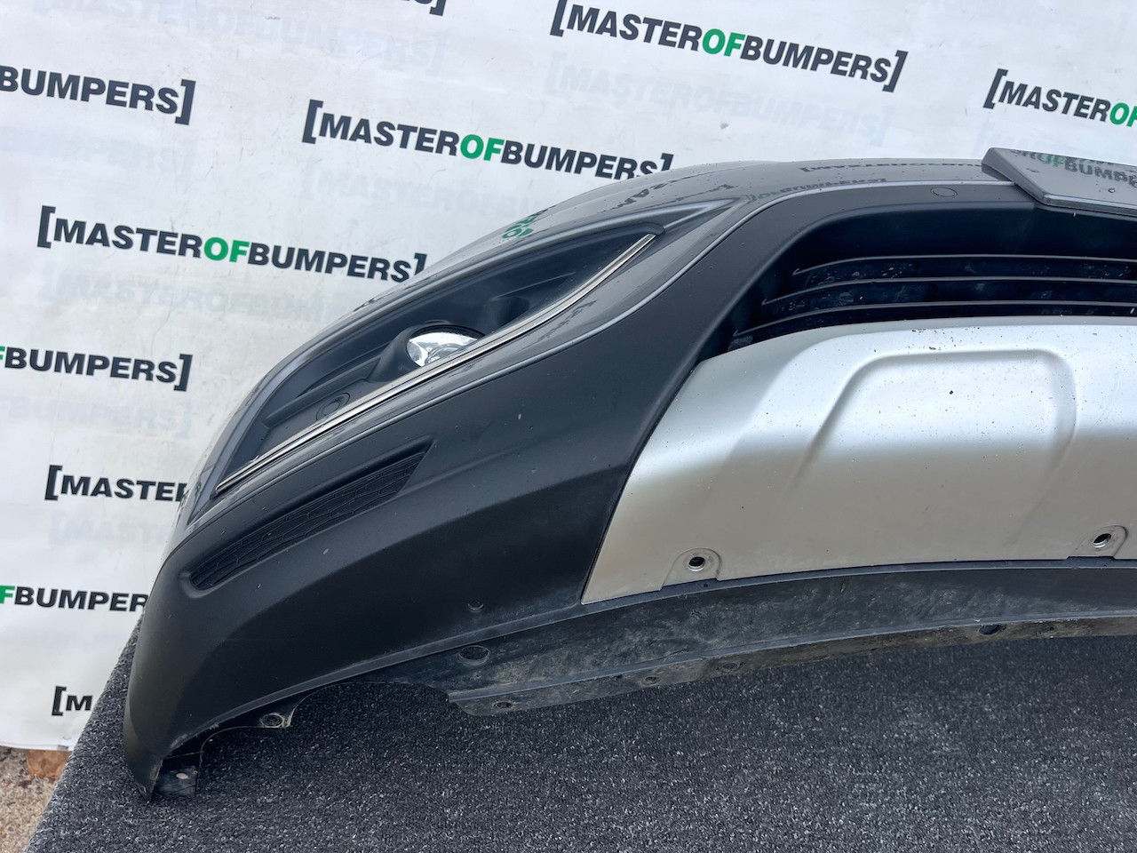 Renault Koleos Signature Gt Mk2 2016-2019 Front Bumper 6 Pdc Grey Genuine [r716]