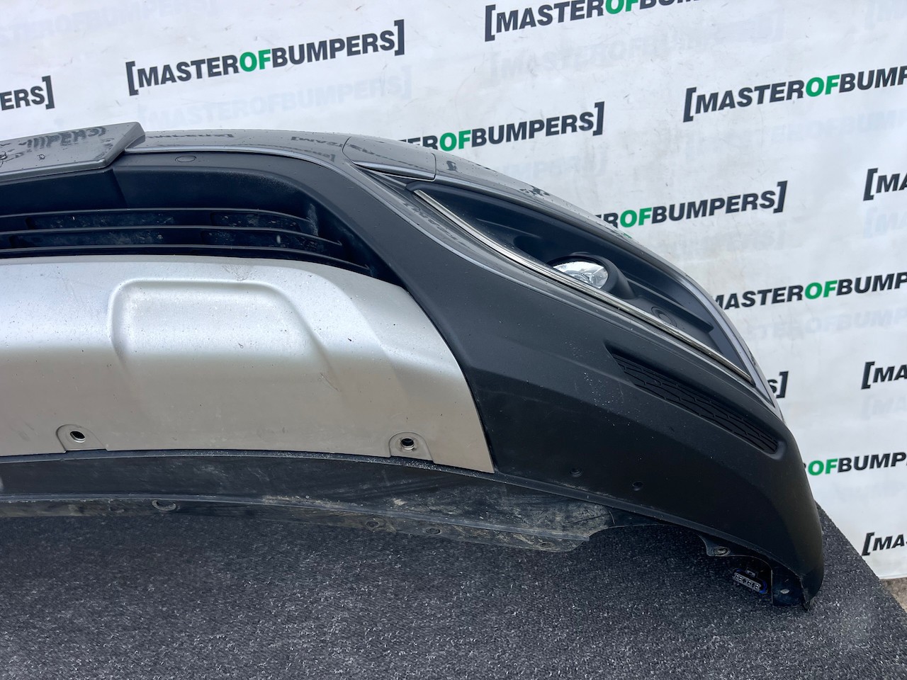 Renault Koleos Signature Gt Mk2 2016-2019 Front Bumper 6 Pdc Grey Genuine [r716]