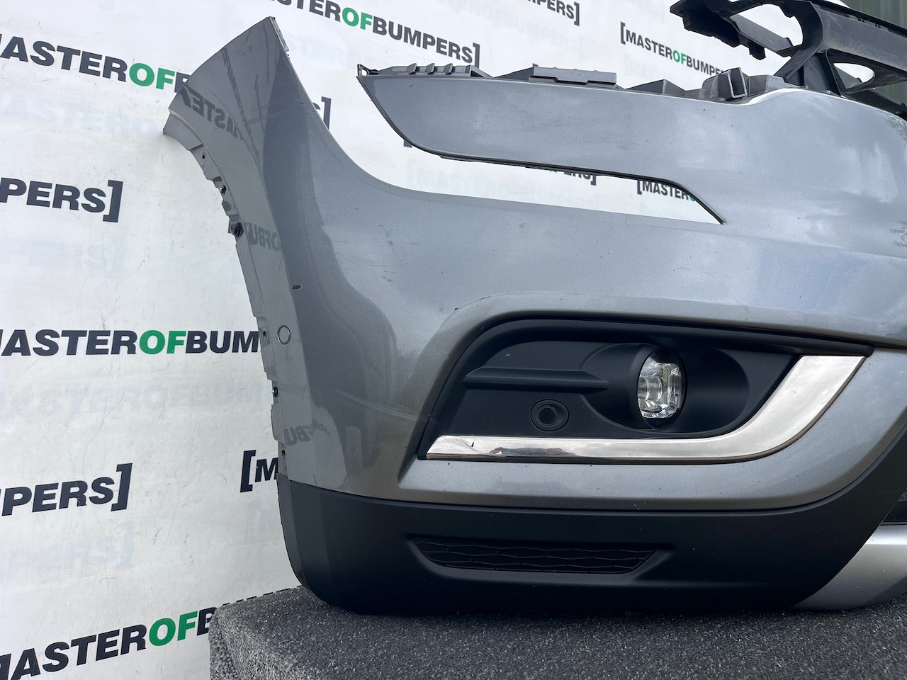 Renault Koleos Signature Gt Mk2 2016-2019 Front Bumper 6 Pdc Grey Genuine [r716]