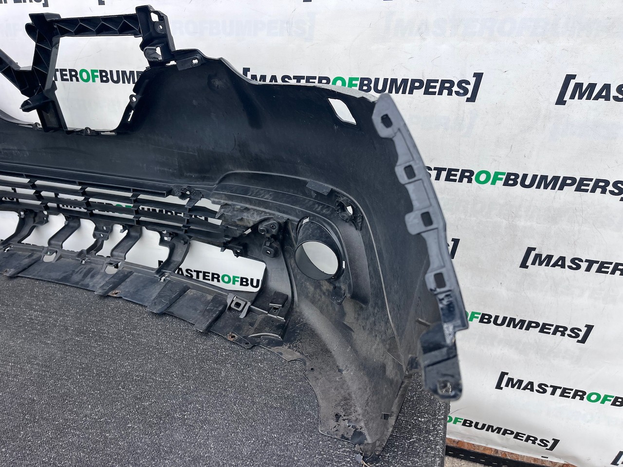 Renault Kadjar Dynamique Edition 2015-2018 Front Bumper 4 Pdc Jet Genuine [r749]