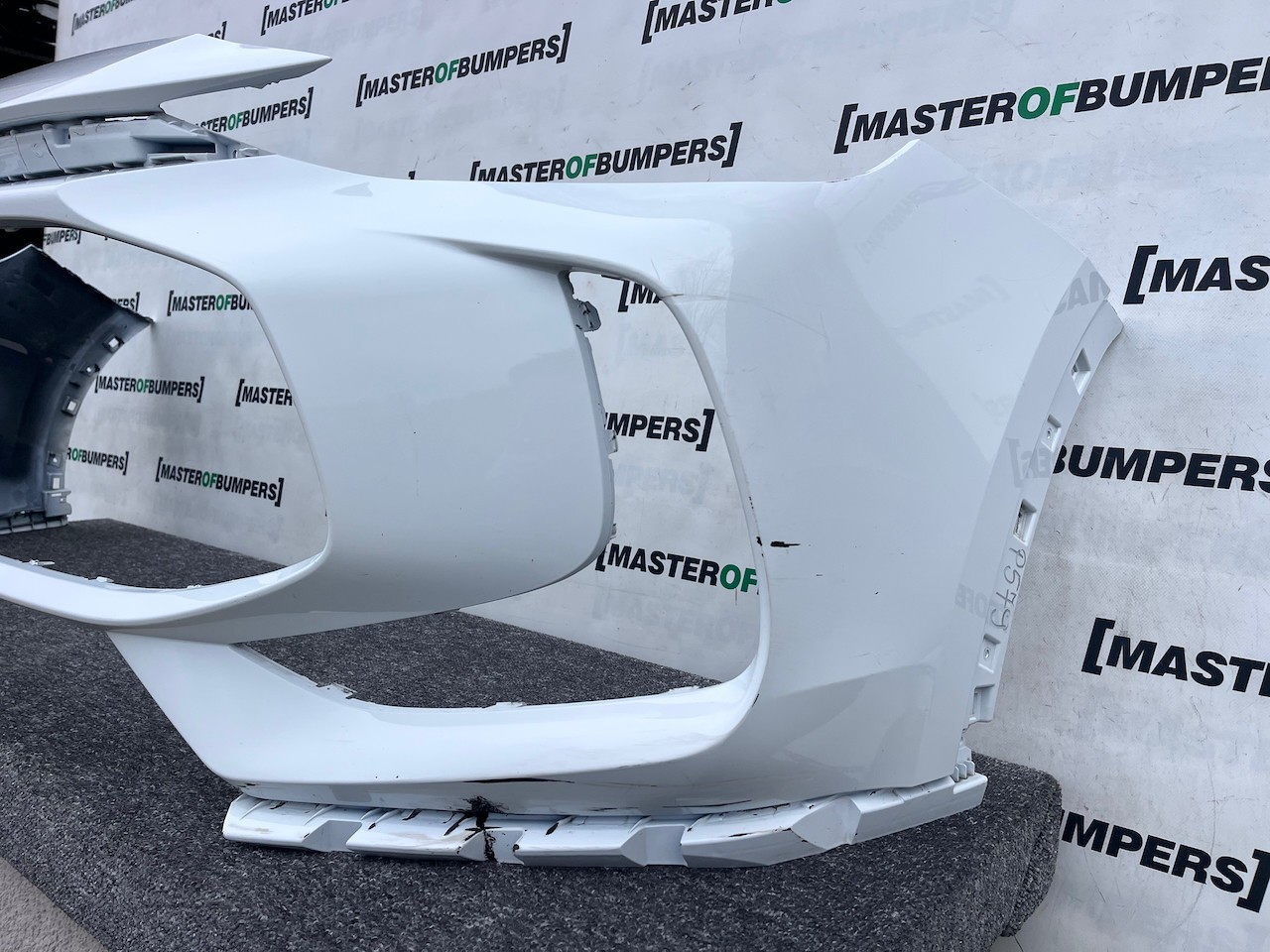 Mg Zs Hybrid+ E Crossover Mk2 2024-on Front Bumper 4 Pdc Genuine [p579]