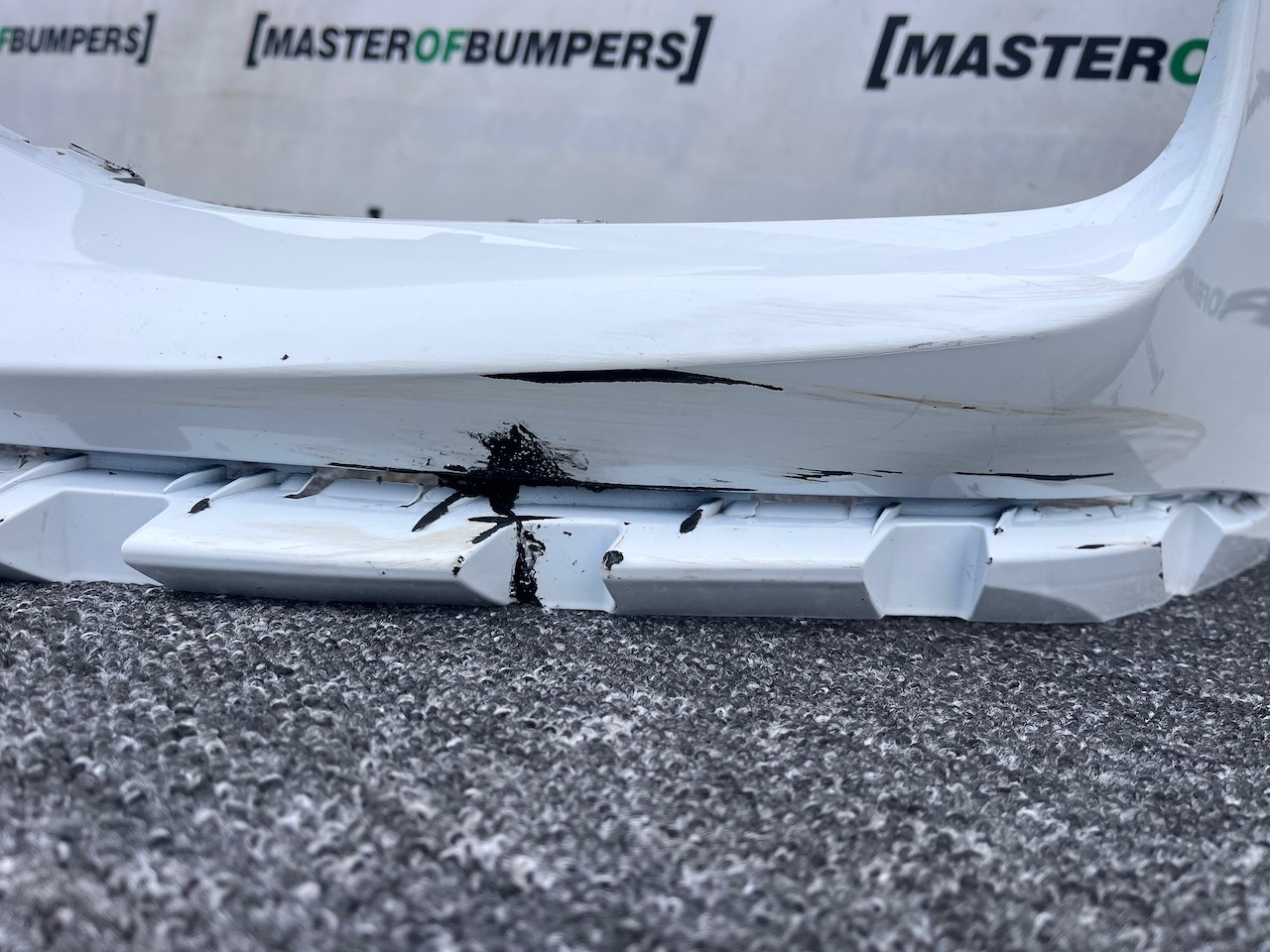 Mg Zs Hybrid+ E Crossover Mk2 2024-on Front Bumper 4 Pdc Genuine [p579]