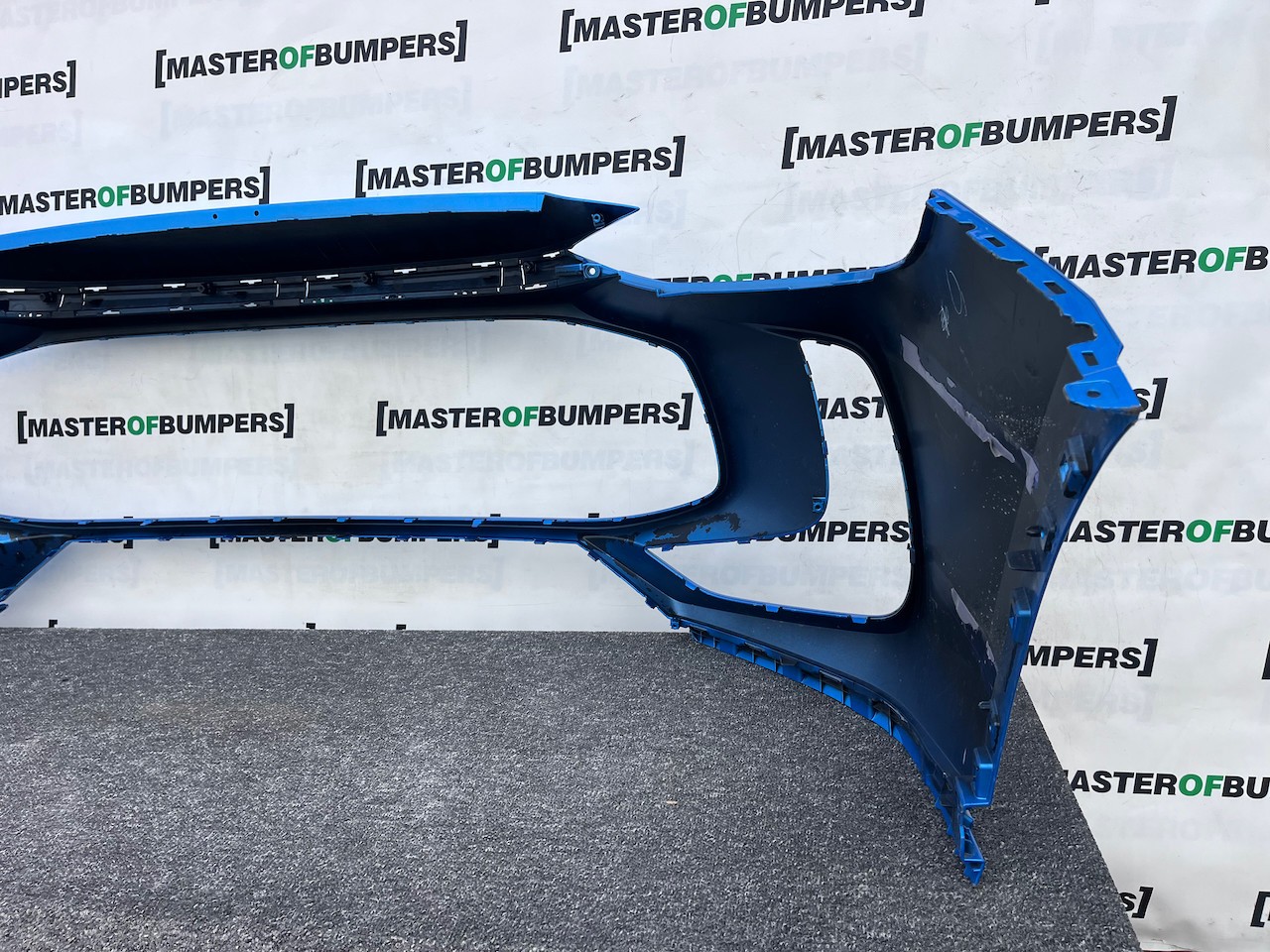 Mg Zs Hybrid+ E Crossover Mk2 2024-2027 Front Bumper 4 Pdc Genuine [p665]