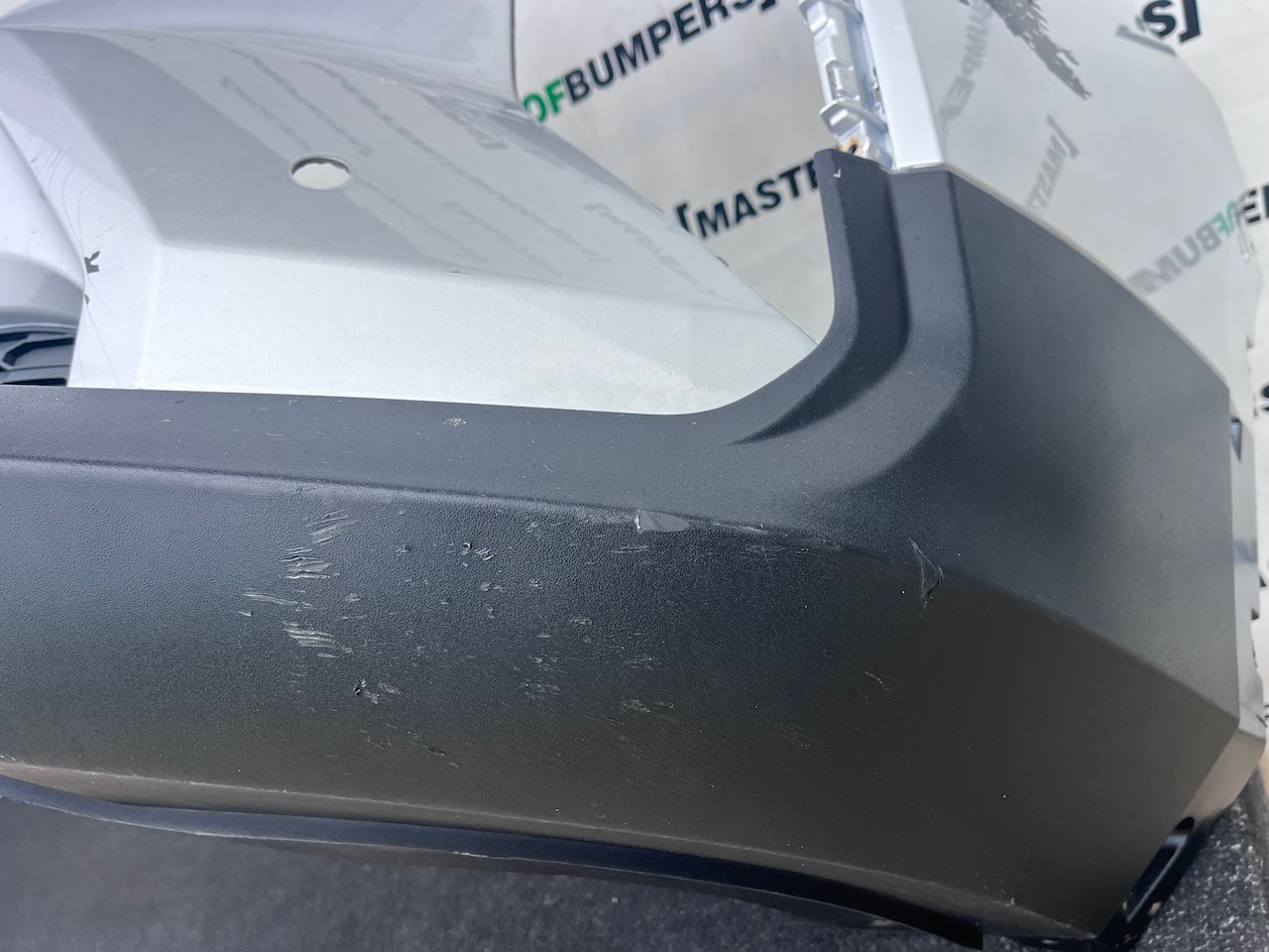 Saic Ldv Maxus Deliver 9 Panel Van 2019-2025 Front Bumper 4 Pdc Genuine [p765]