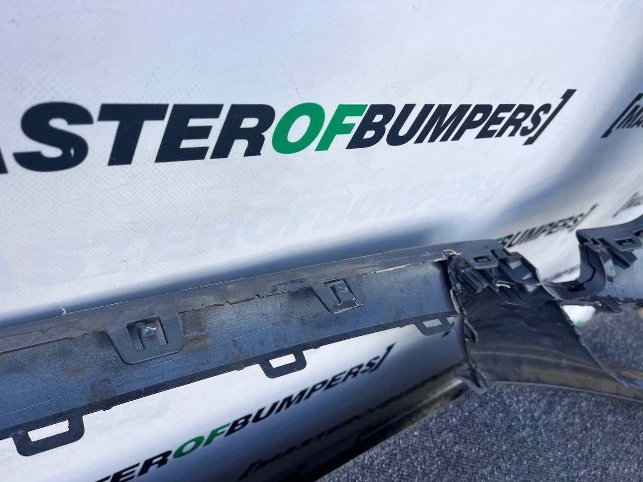 Mg Hs Trophy Mk1 Lift Hatchback 2022-2024 Front Bumper Genuine [p639]