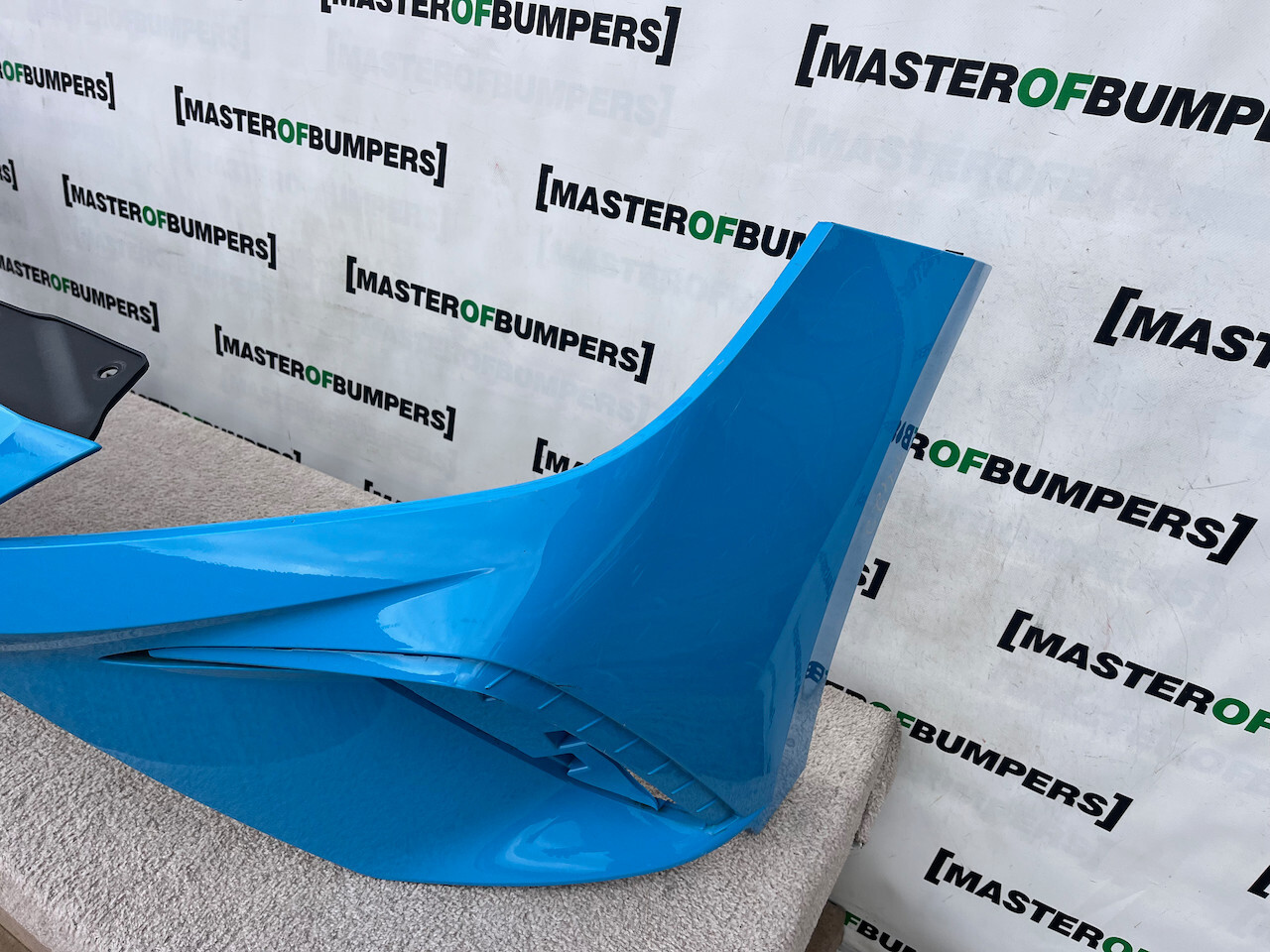 Mg Motors Mg4 Trophy Se Hatchback 2022-on Front Bumper Genuine [p422]