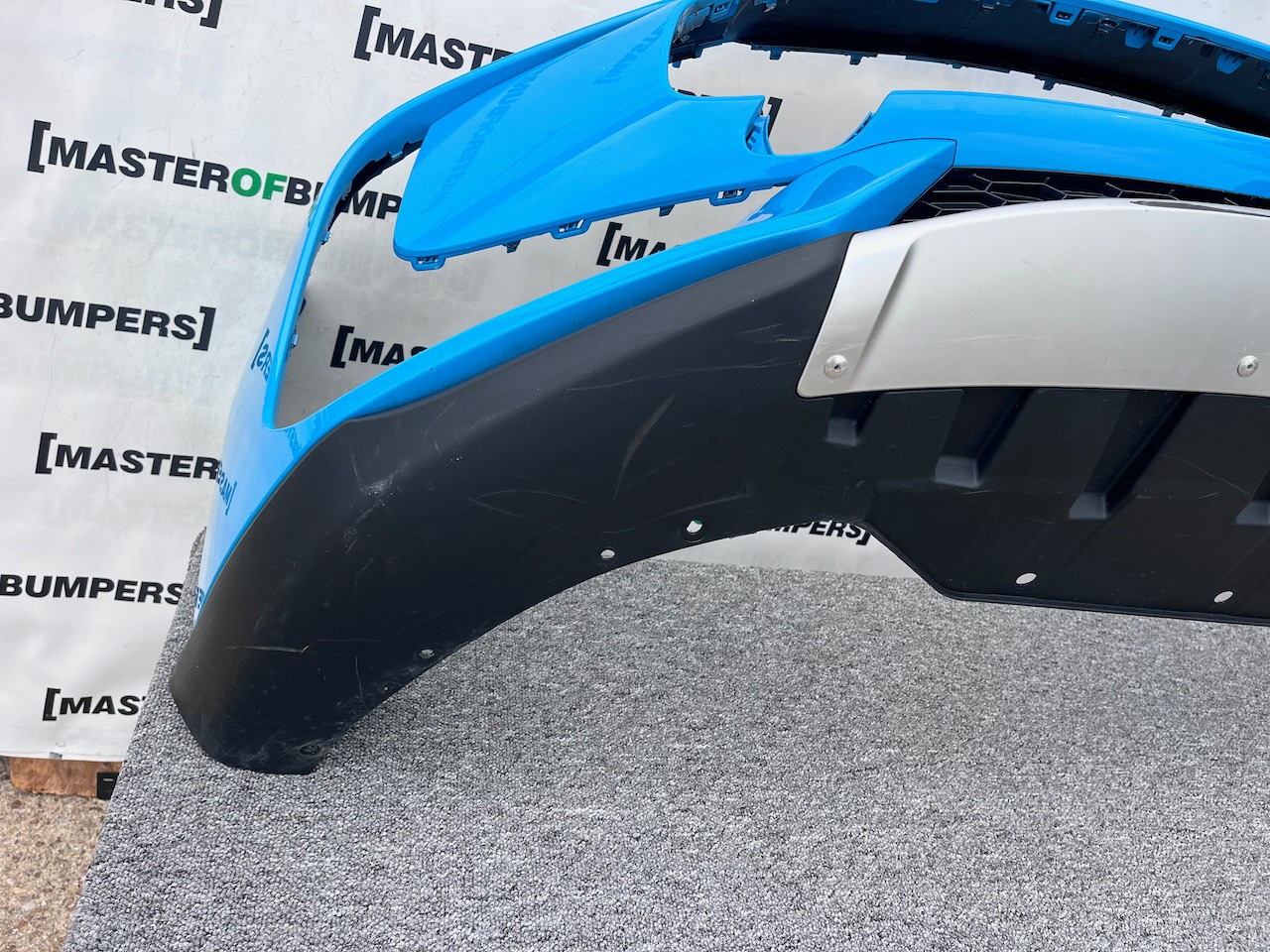 Mg Hs Trophy Lift Hatchback 2022-2025 Front Bumper No Pdc Genuine [p504]