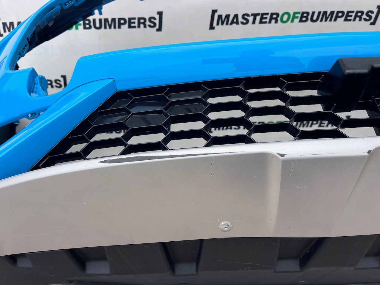 Mg Hs Trophy Lift Hatchback 2022-2025 Front Bumper No Pdc Genuine [p504]