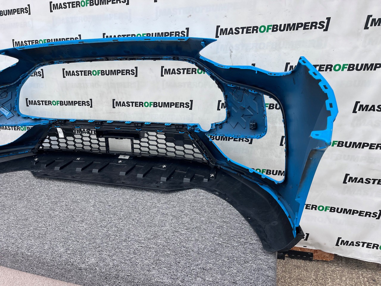 Mg Hs Trophy Lift Hatchback 2022-2025 Front Bumper No Pdc Genuine [p504]