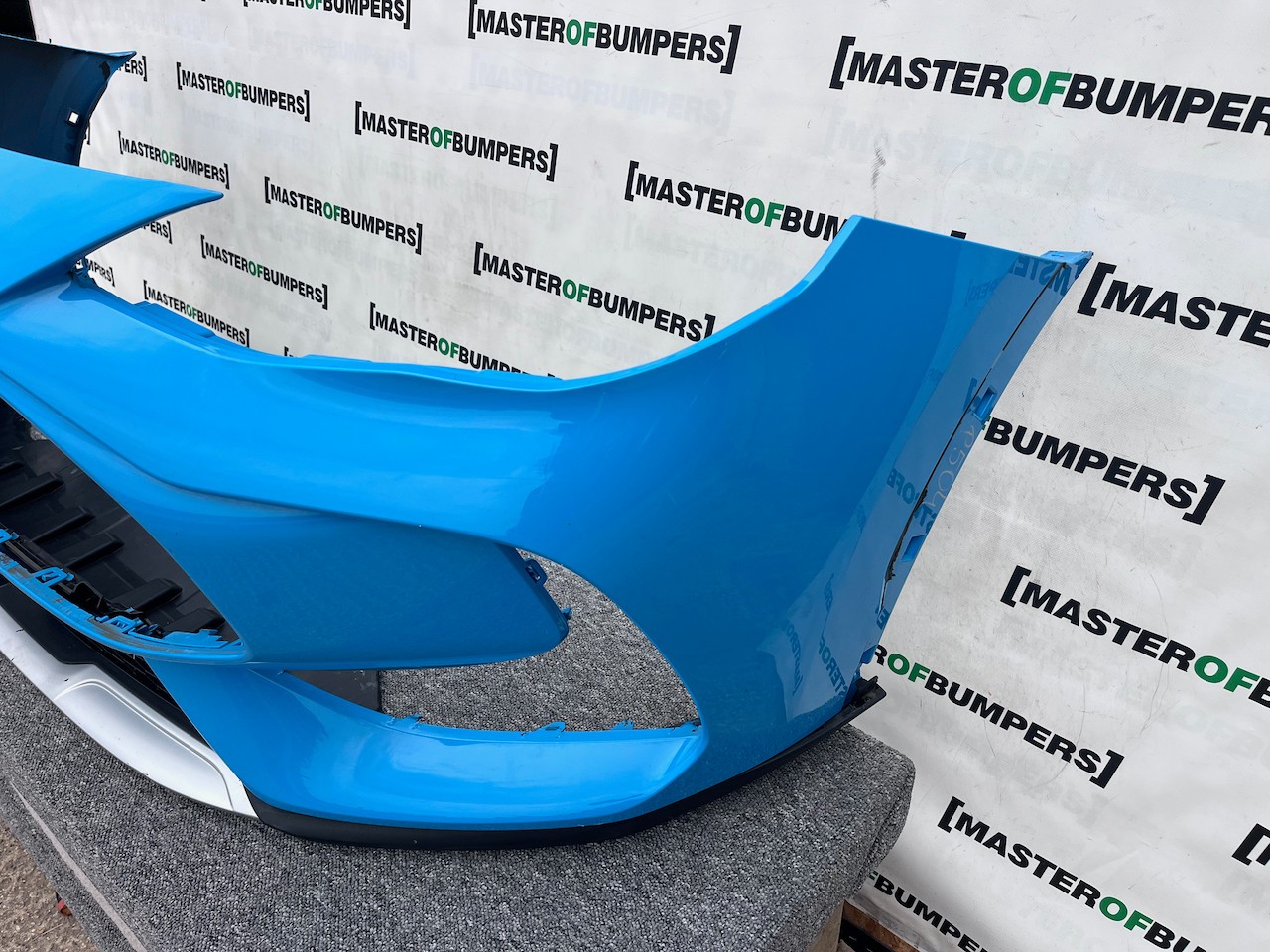 Mg Hs Trophy Lift Hatchback 2022-2025 Front Bumper No Pdc Genuine [p504]