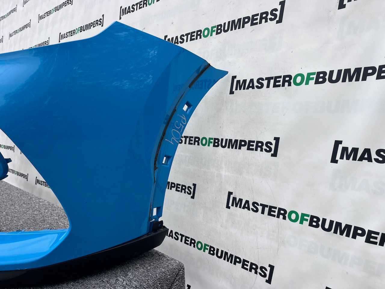 Mg Hs Trophy Lift Hatchback 2022-2025 Front Bumper No Pdc Genuine [p504]