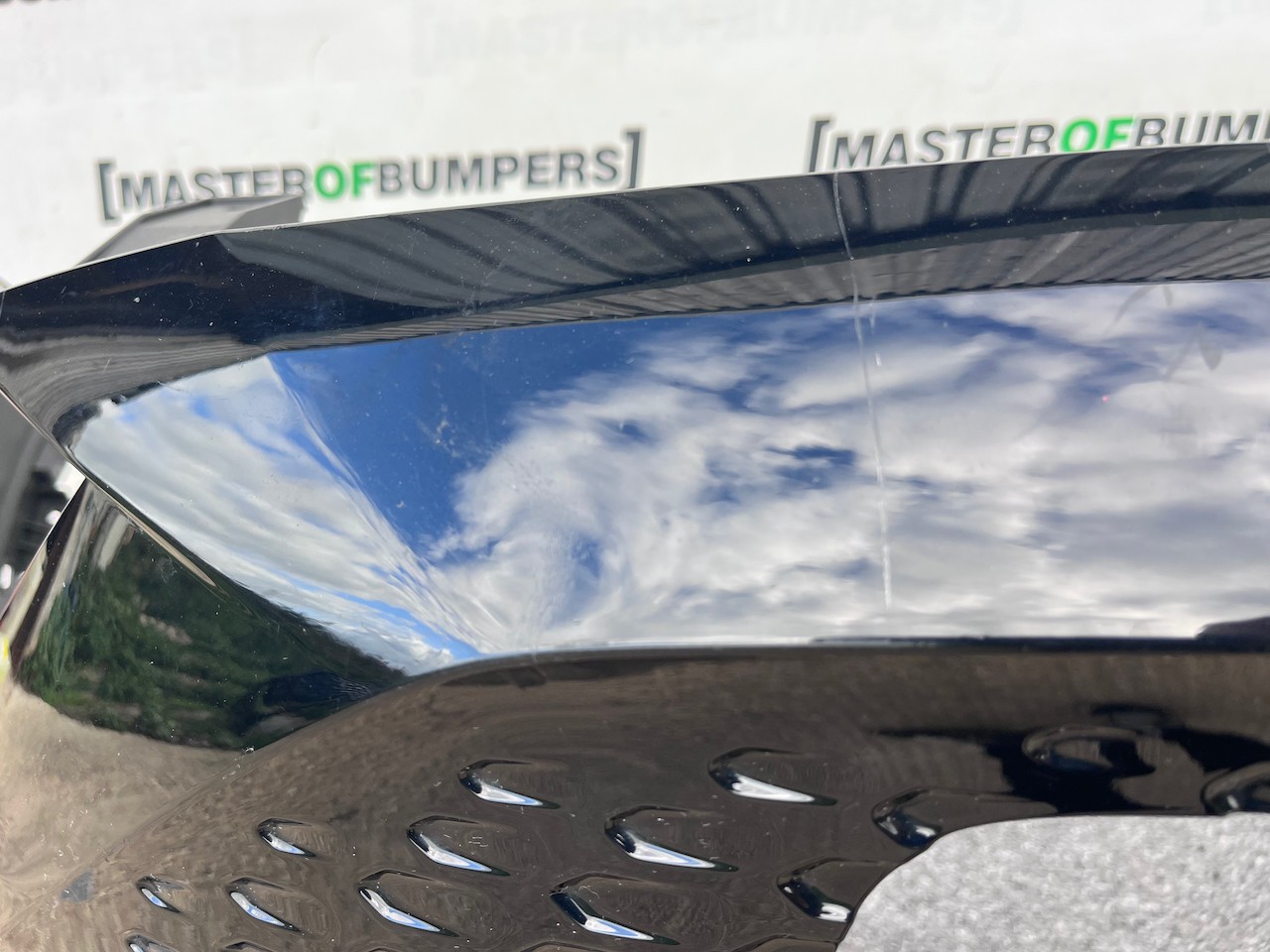 Mg Zs Ev Trophy Se Electric 2022-2024 Front Bumper Genuine [p521]