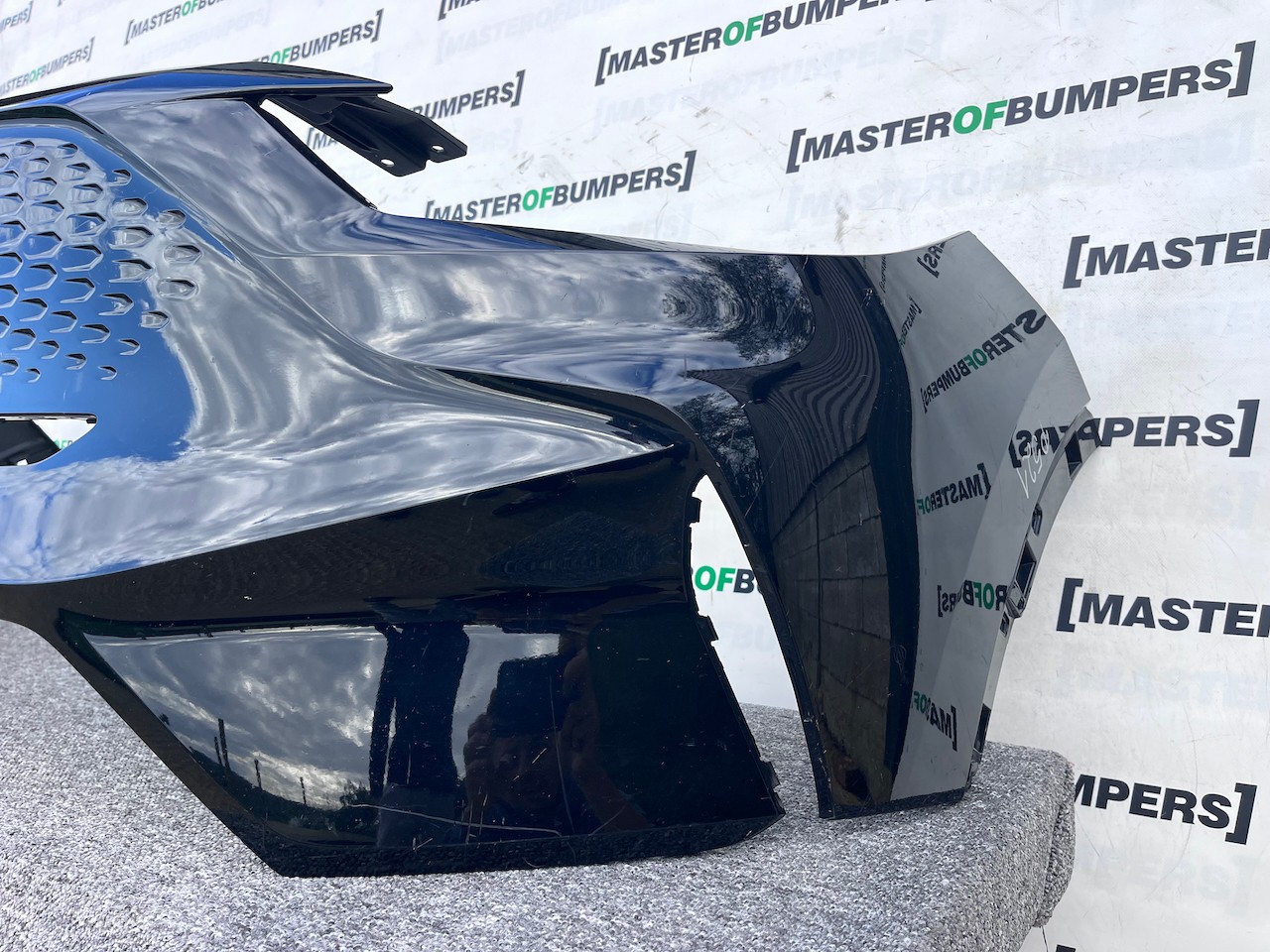 Mg Zs Ev Trophy Se Electric 2022-2024 Front Bumper Genuine [p521]