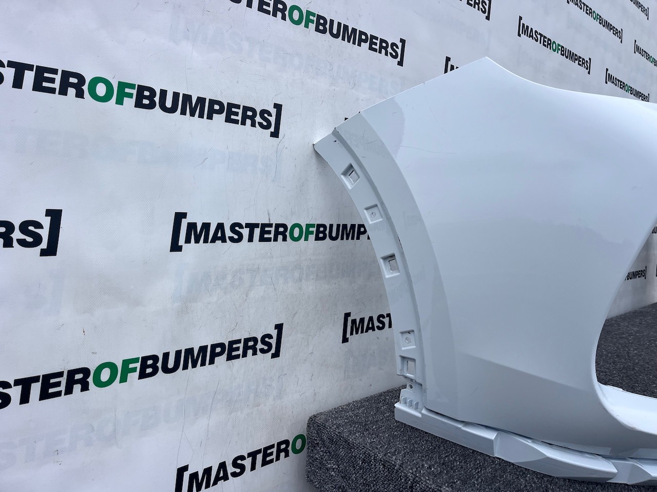 Mg Zs Hybrid+ E Crossover Mk2 2024-on Front Bumper 4 Pdc Genuine [p580]