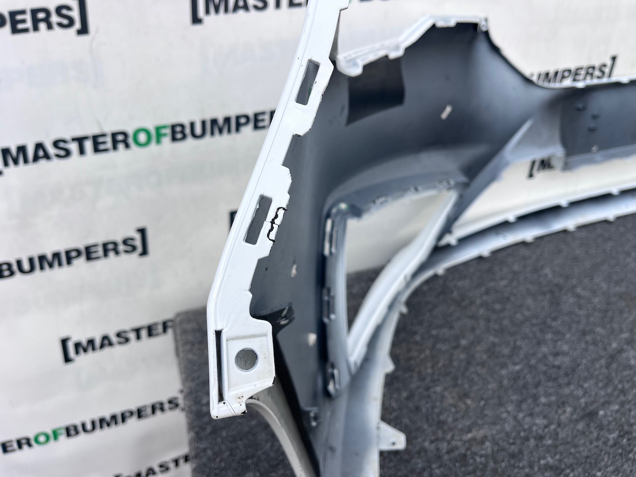 Mg Mg3 Exclusive Lift Hatchback 2019-2023 Front Bumper Genuine [p585]