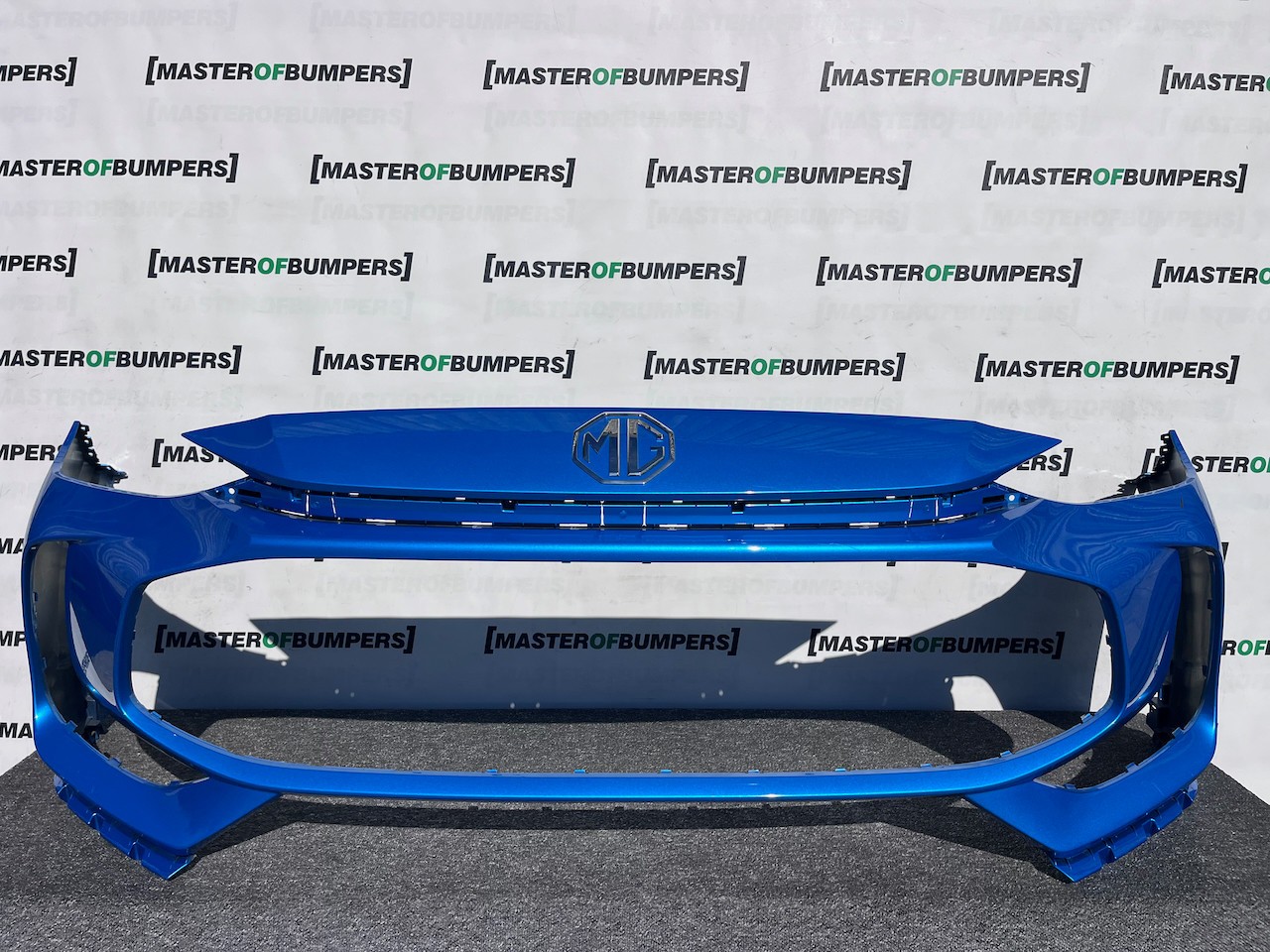 Mg Zs Hybrid+ E Crossover Mk2 2024-2027 Front Bumper 4 Pdc Genuine [p646]