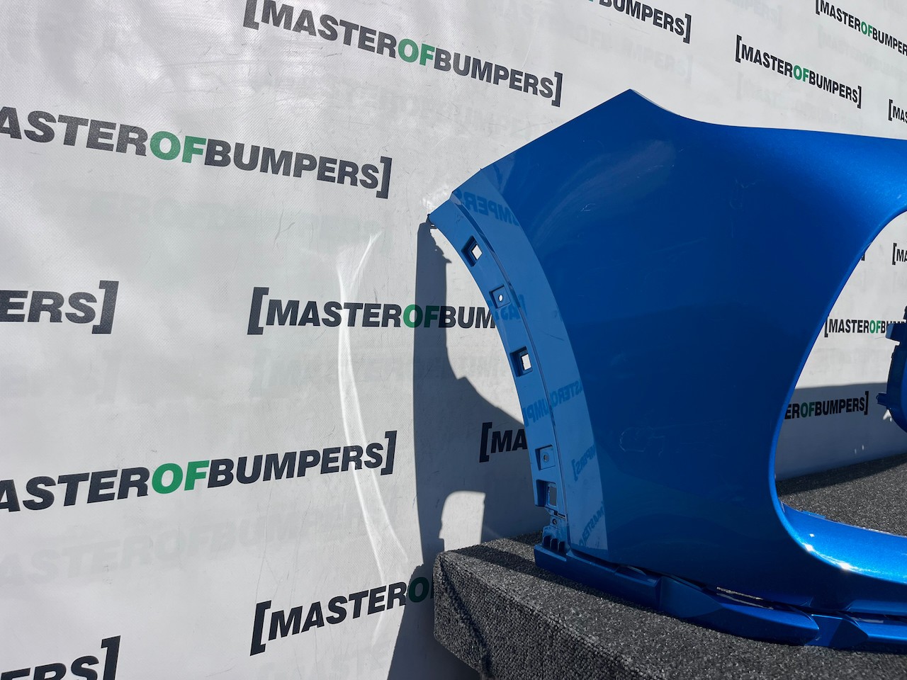 Mg Zs Hybrid+ E Crossover Mk2 2024-2027 Front Bumper 4 Pdc Genuine [p646]