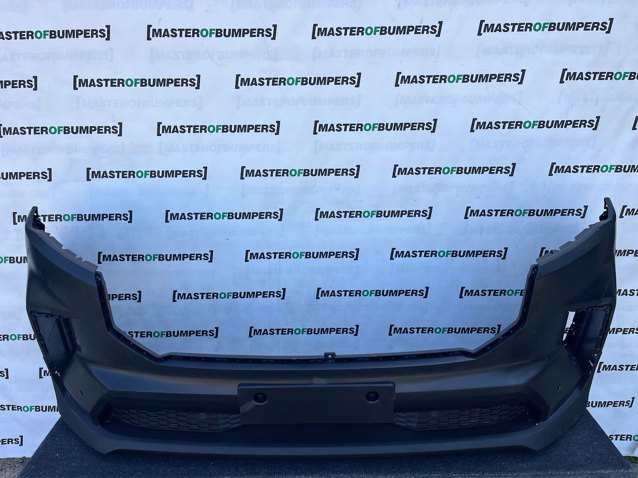 Maxus Deliver 9 Panel Van 2019-2025 Front Bumper 4 Pdc Genuine [p727]