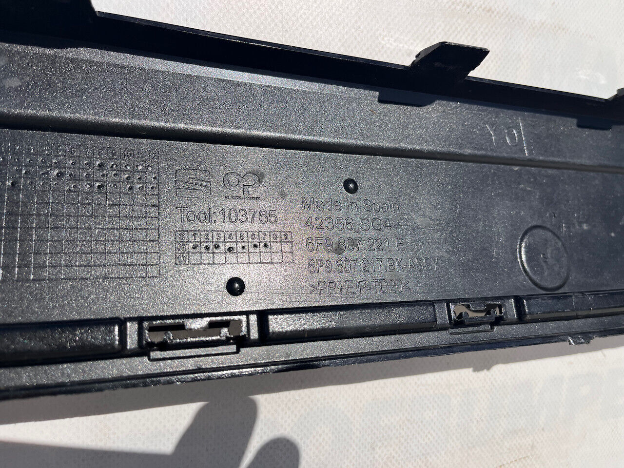 Seat Arona Se Technology Suv Lift 2022-2025 Front Bumper Black Genuine [o???]