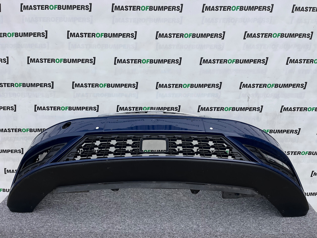 Seat Leon Se Technology Lift 2016-2019 Front Bumper 4 Pdc + Jet Genuine [o567]