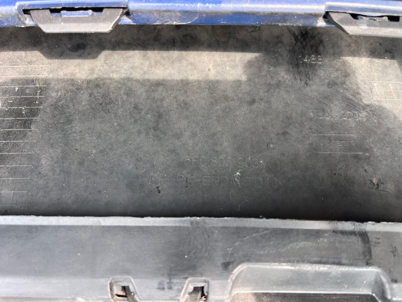 Seat Leon Se Technology Lift 2016-2019 Front Bumper 4 Pdc + Jet Genuine [o567]