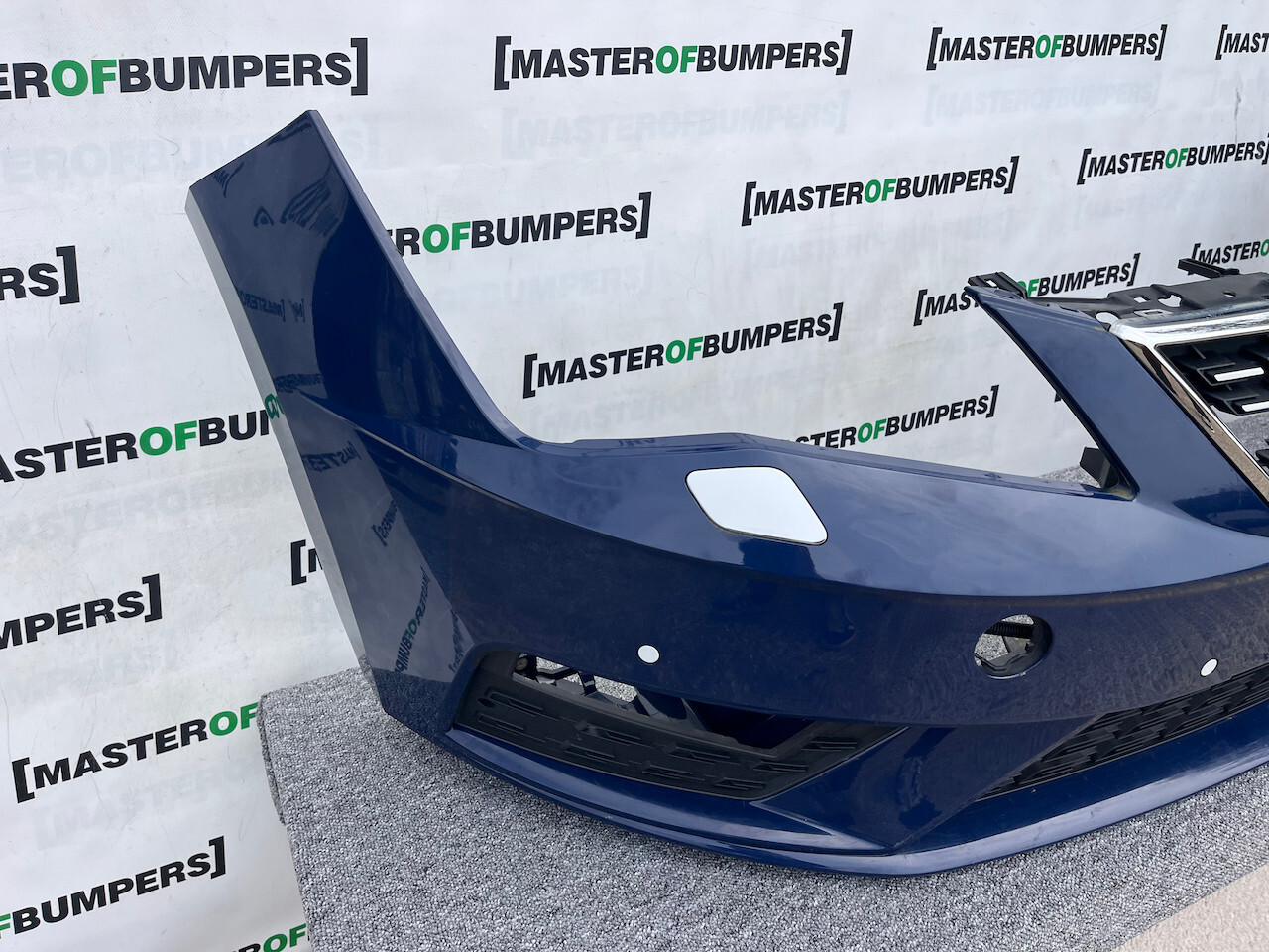 Seat Leon Se Technology Lift 2016-2019 Front Bumper 4 Pdc + Jet Genuine [o567]