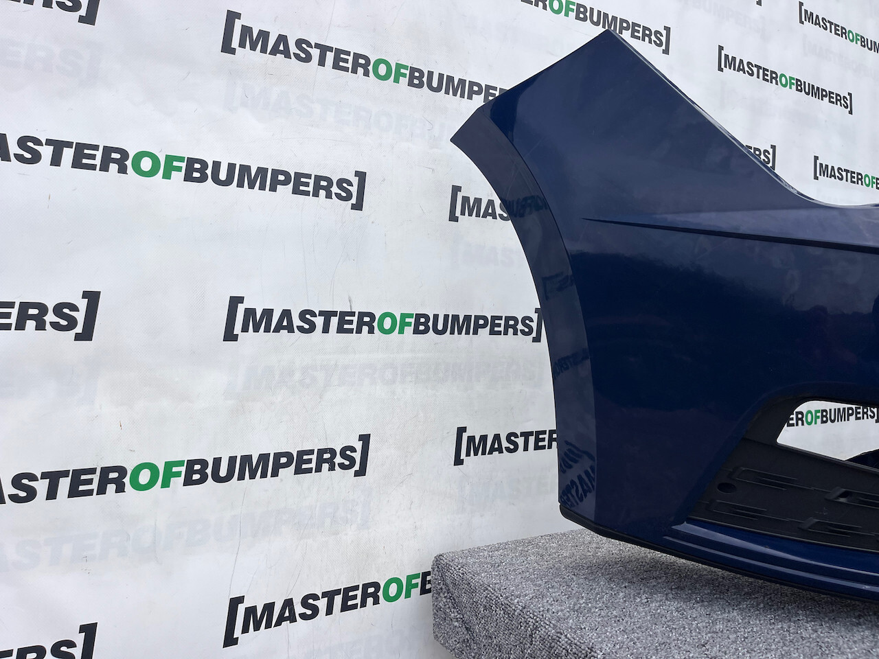 Seat Leon Se Technology Lift 2016-2019 Front Bumper 4 Pdc + Jet Genuine [o567]