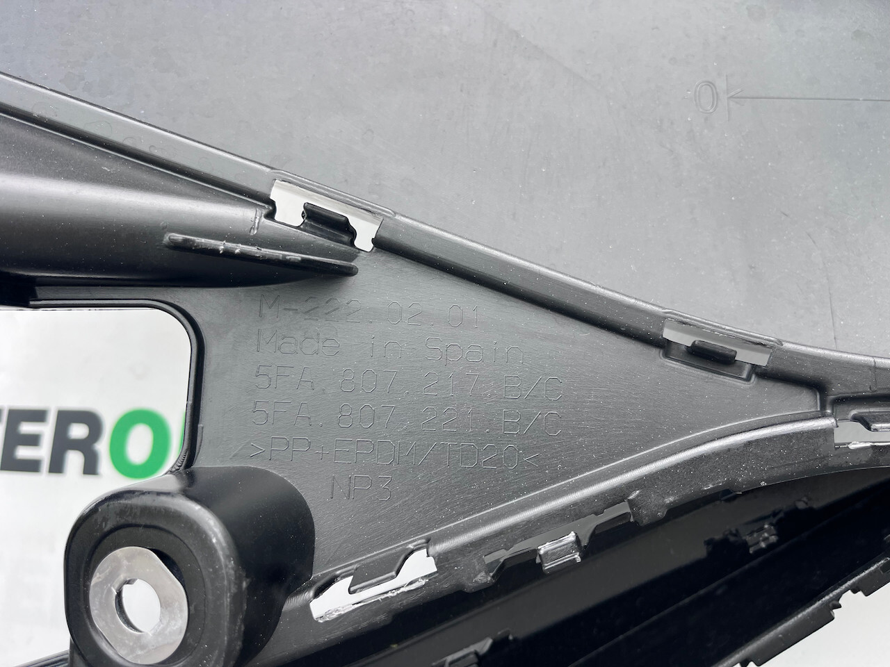 Cupra Leon Fr Hatchback Estate 2021-2025 Front Bumper 6 Pdc Genuine [o593]