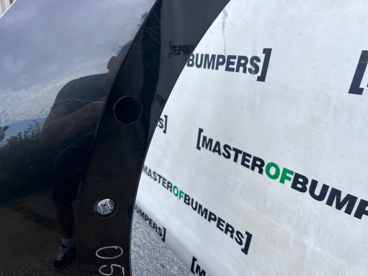 Cupra Born Electric E Bost Hatchback 2022-2025 Front Bumper 6 Pdc Genuine [o595]