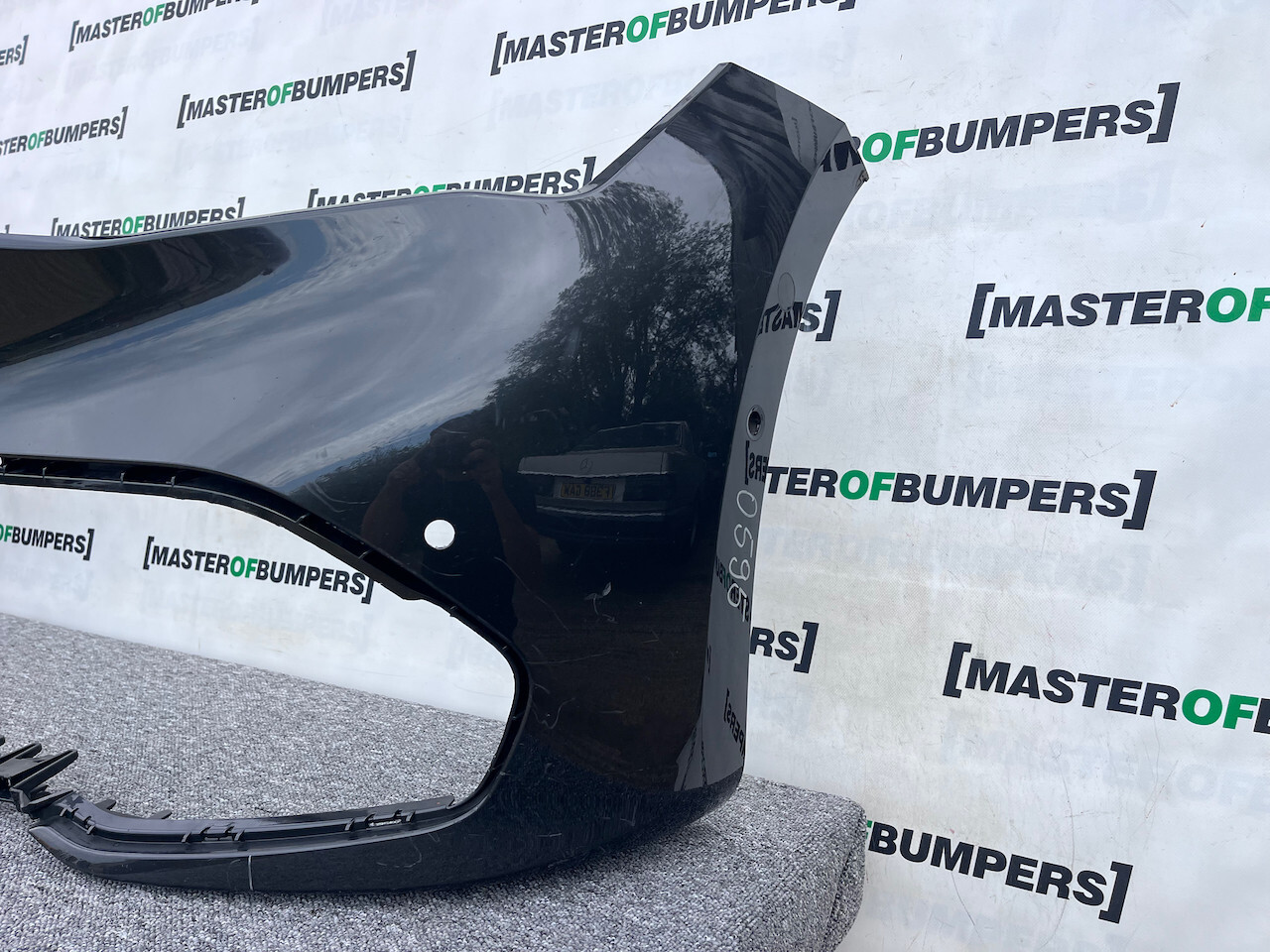 Cupra Born Electric E Bost Hatchback 2022-2025 Front Bumper 6 Pdc Genuine [o595]