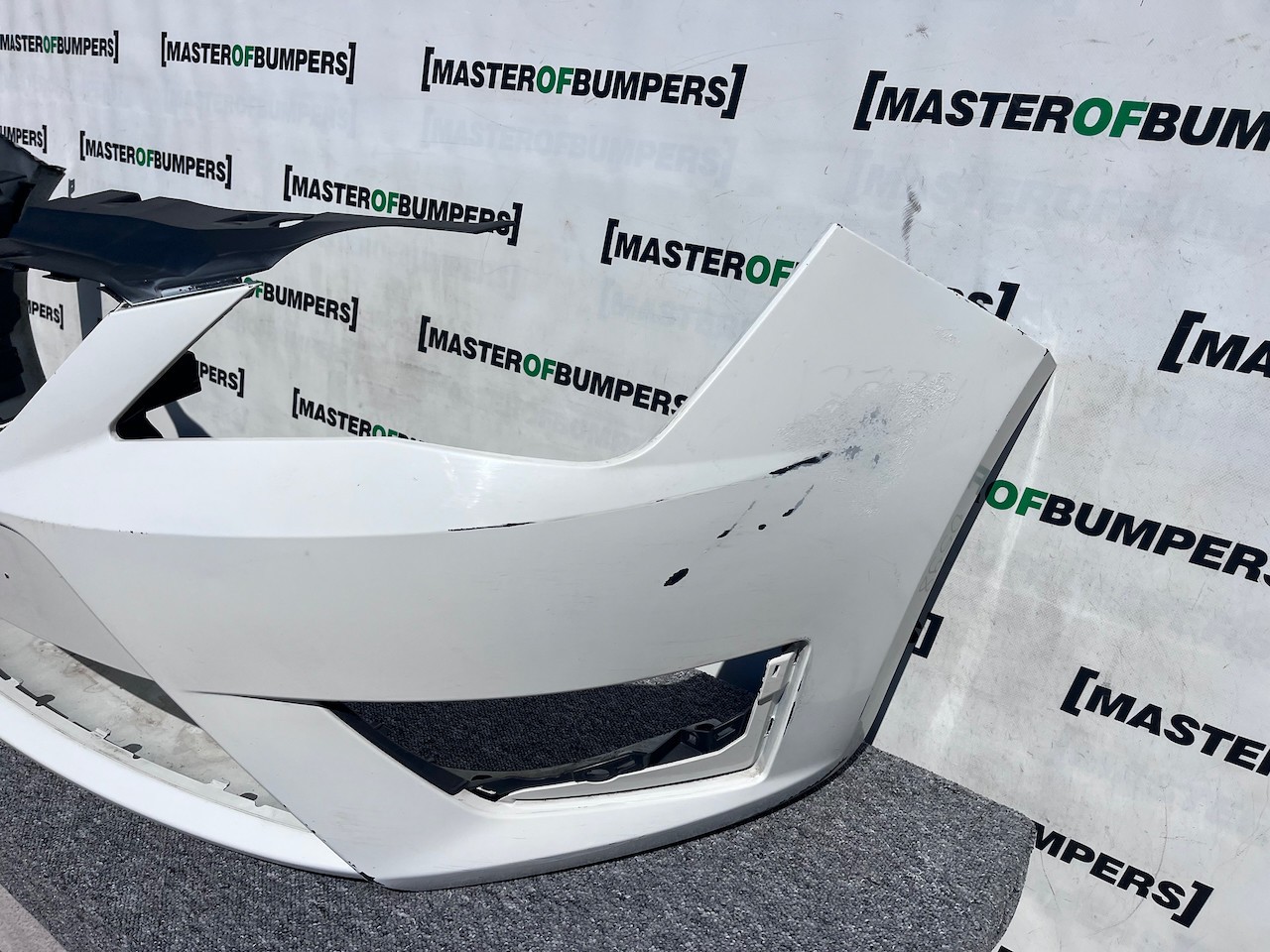 Seat Ibiza Fr Mk4 Lift Hatchback 2012-2016 Front Bumper No Pdc Genuine [o598]
