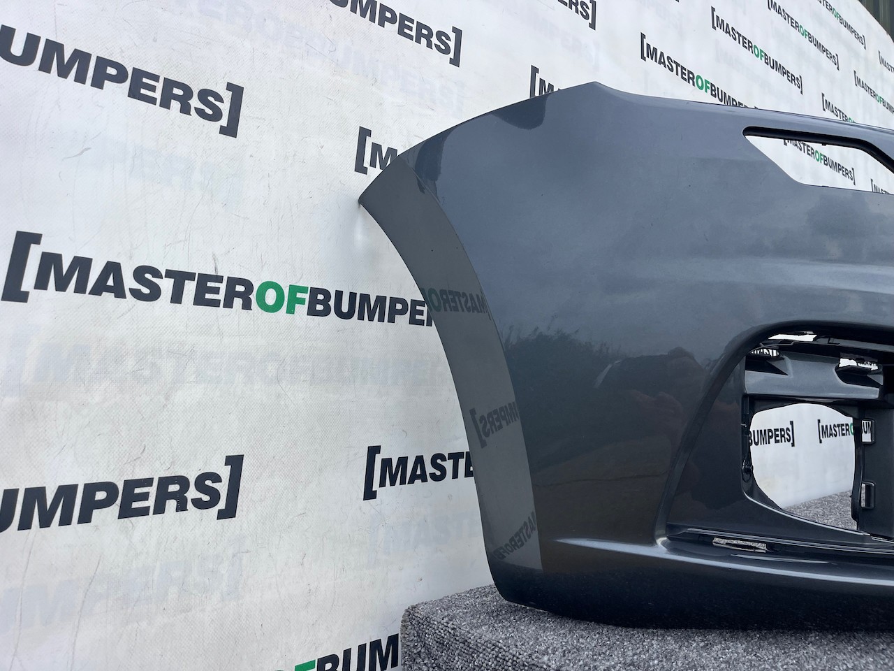 Seat Alhambra Cr Ecomotive Mpv 2012-2020 Front Bumper 4 Pdc +jets Genuine [o605]