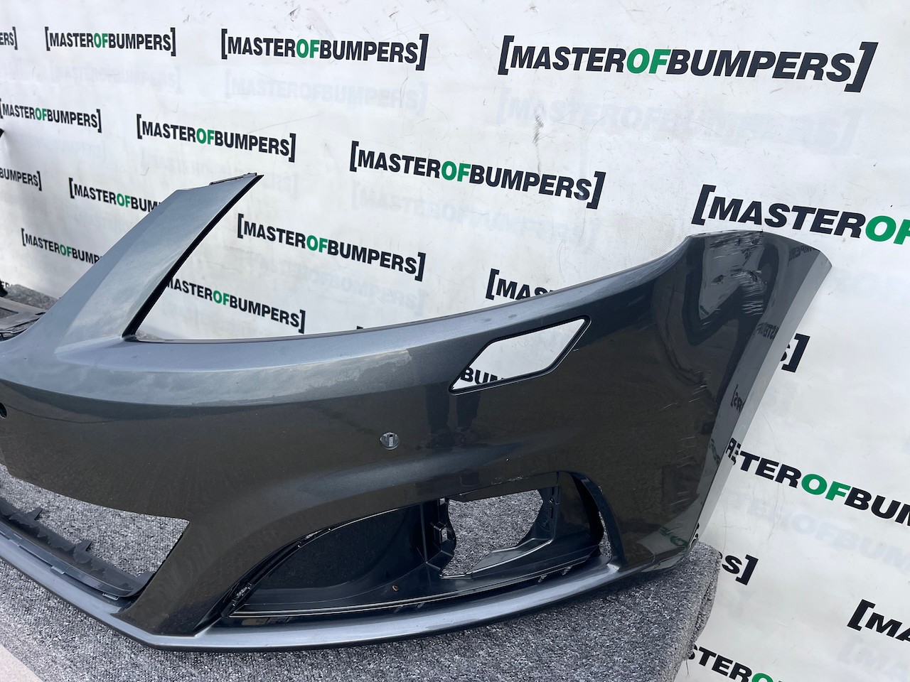 Seat Alhambra Cr Ecomotive Mpv 2012-2020 Front Bumper 4 Pdc +jets Genuine [o605]