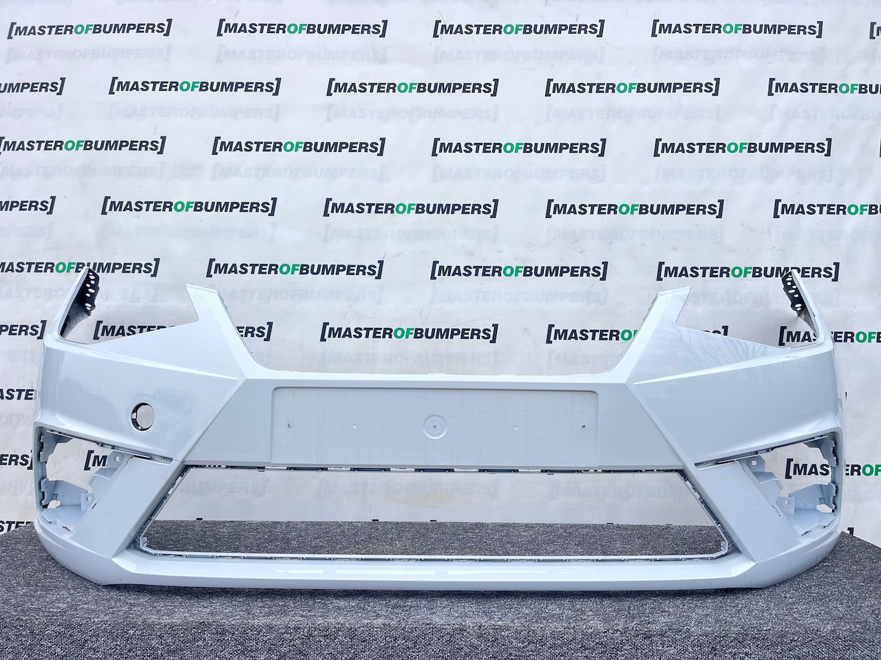Seat Ibiza Fr Mk5 Hatchback Estate 2017-2020 Front Bumper No Pdc Genuine [o627]