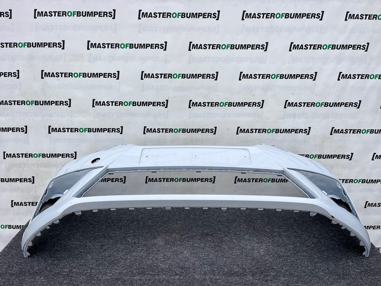 Seat Ibiza Fr Mk5 Hatchback Estate 2017-2020 Front Bumper No Pdc Genuine [o627]