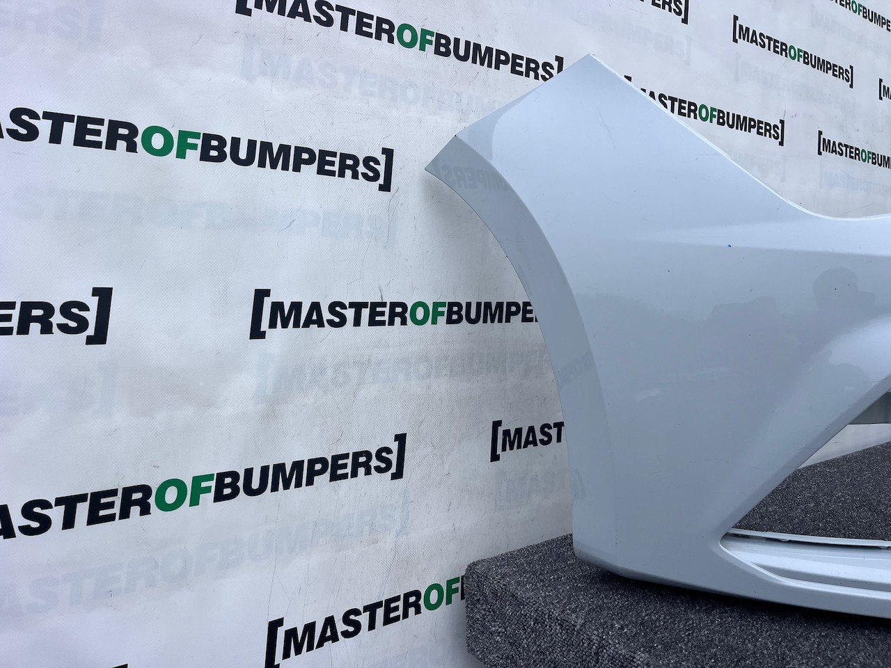 Seat Leon Cupra Fr Mk3 Lift Hatchbac 2017-2020 Front Bumper 4 Pdc Genuine [o638]