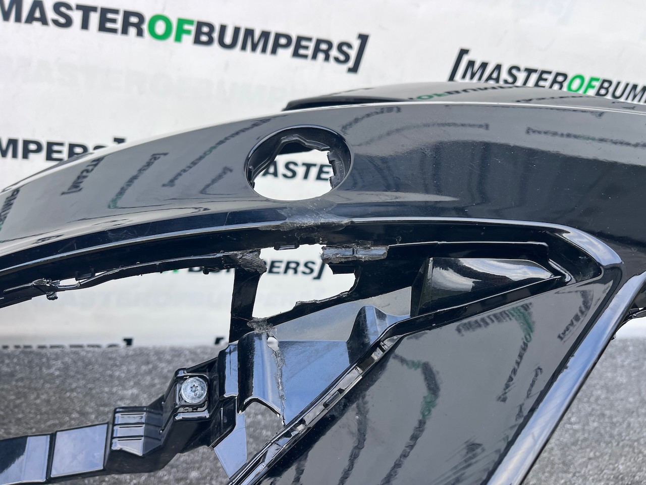 Seat Leon Fr Mk3 Lift Hatchback 2017-2019 Front Bumper 4 Pdc Jets Genuine [o653]