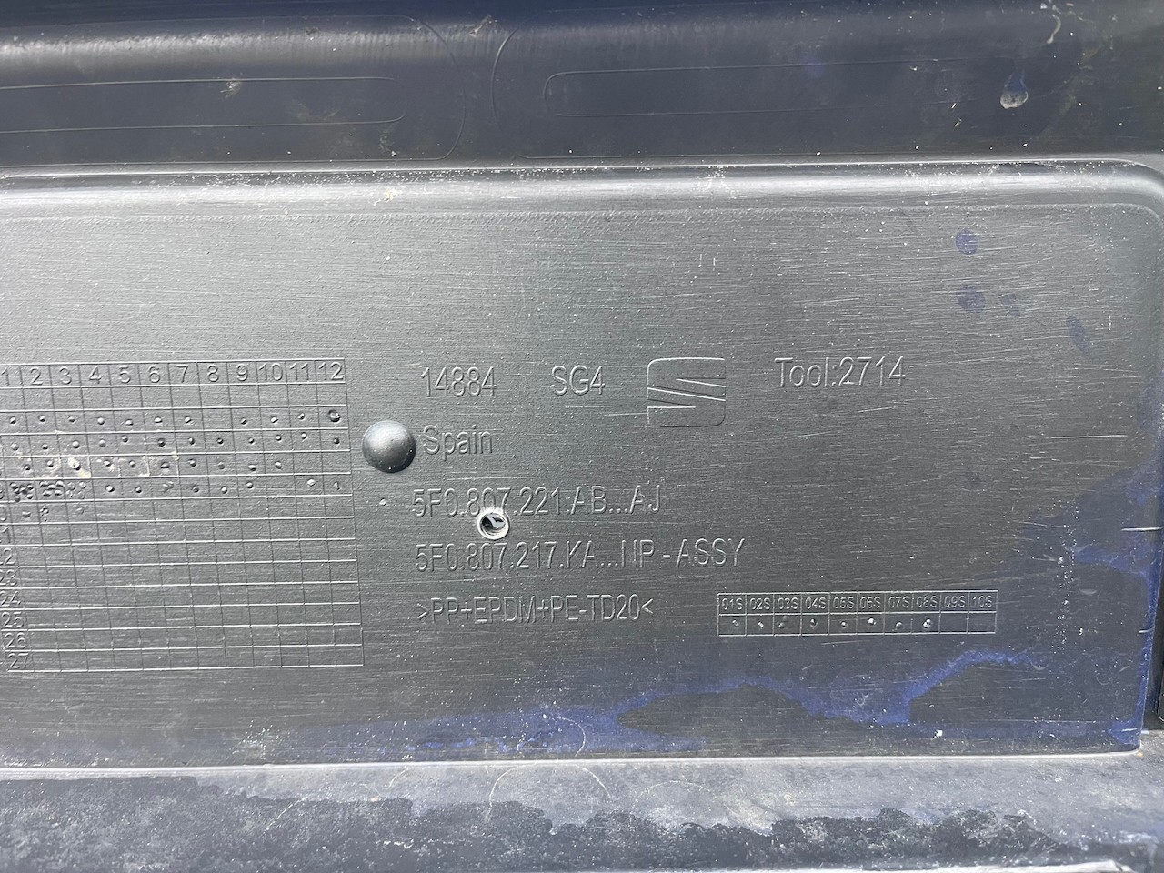 Seat Leon Fr Mk3 Lift Hatchback 2017-2019 Front Bumper 4 Pdc Jets Genuine [o653]