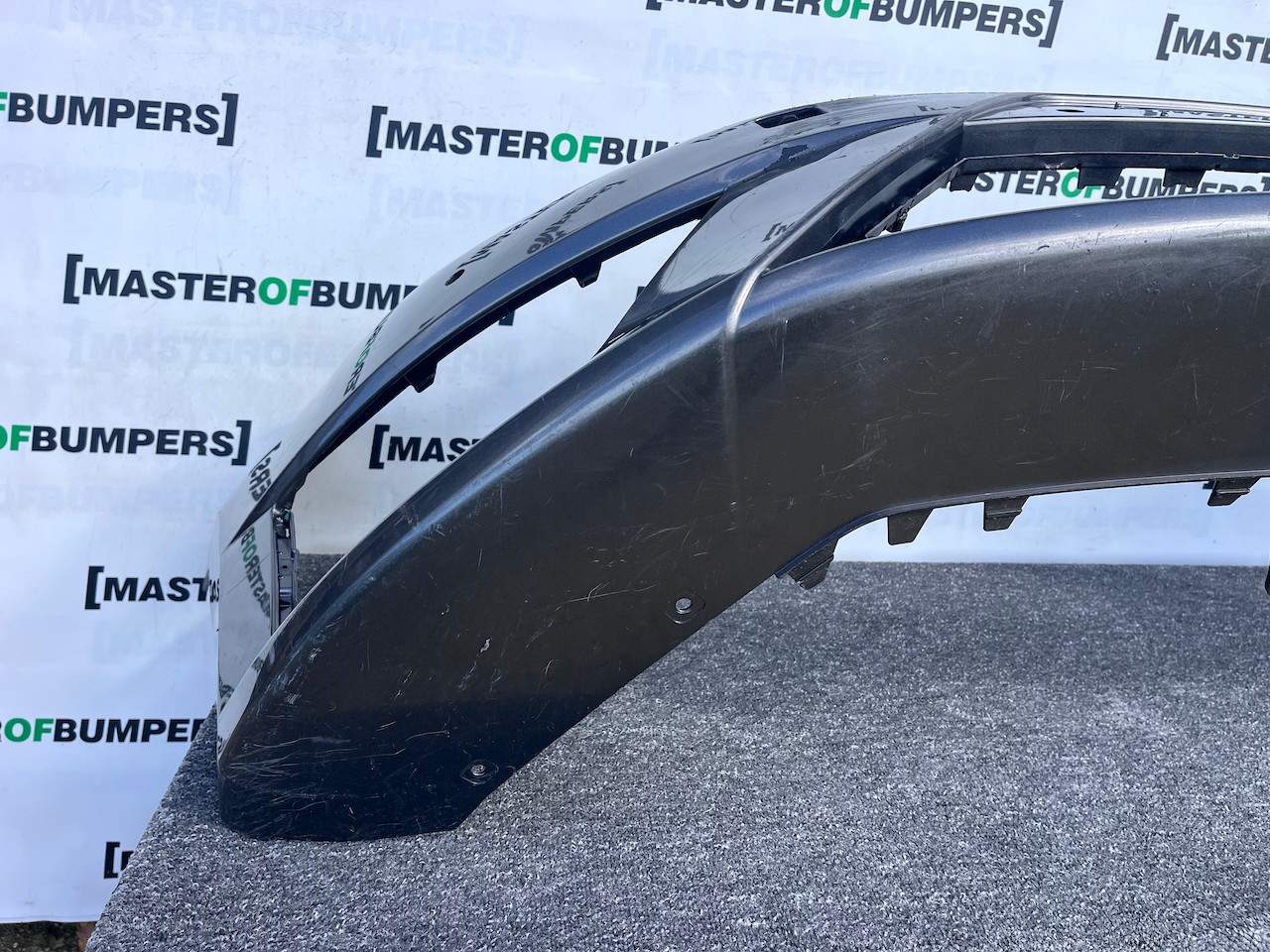 Seat Leon Fr Mk3 Hatchback 2013-2016 Front Bumper 4 Pdc Jets Genuine [o665]