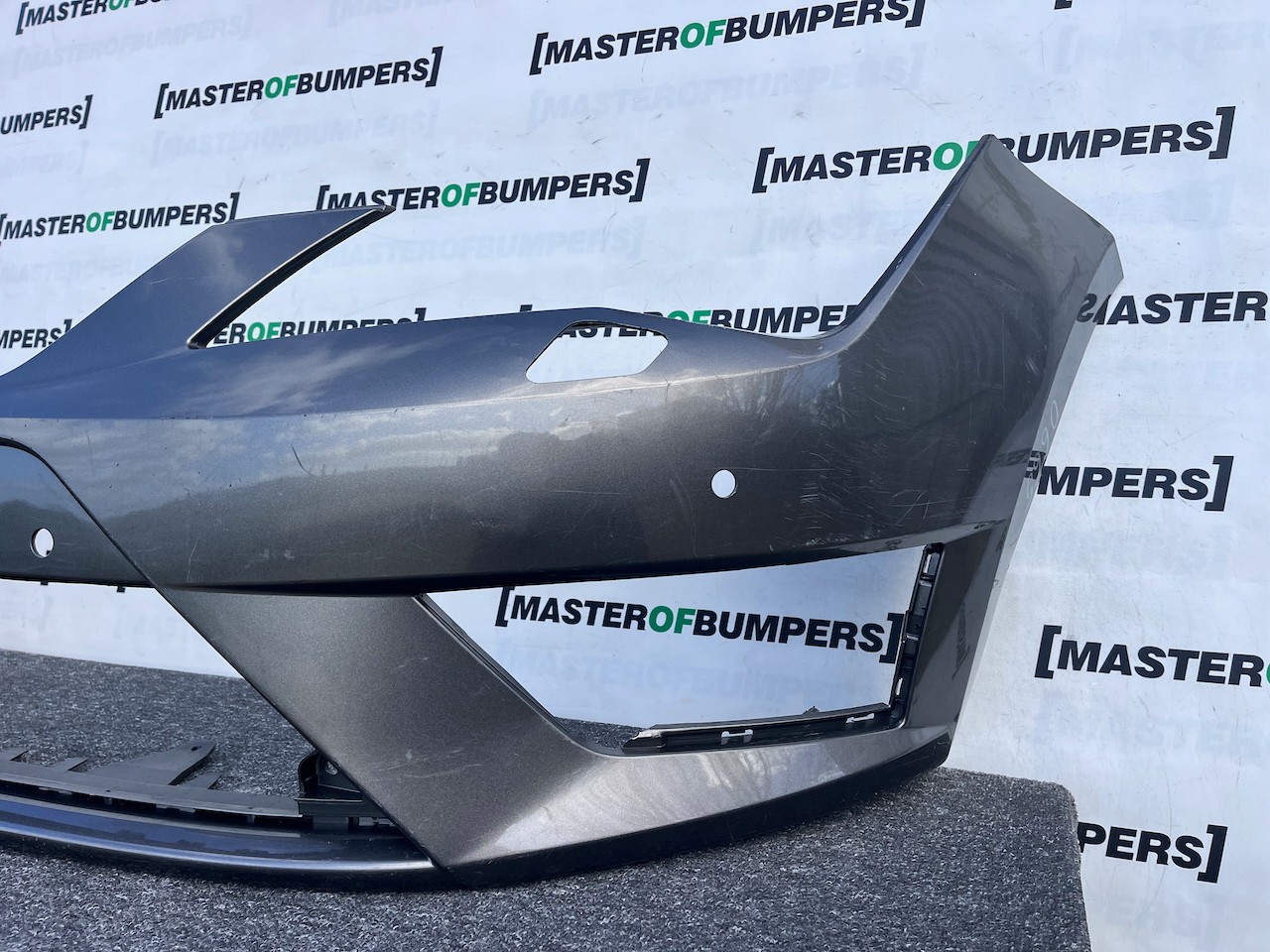 Seat Leon Fr Mk3 Hatchback 2013-2016 Front Bumper 4 Pdc Jets Genuine [o665]