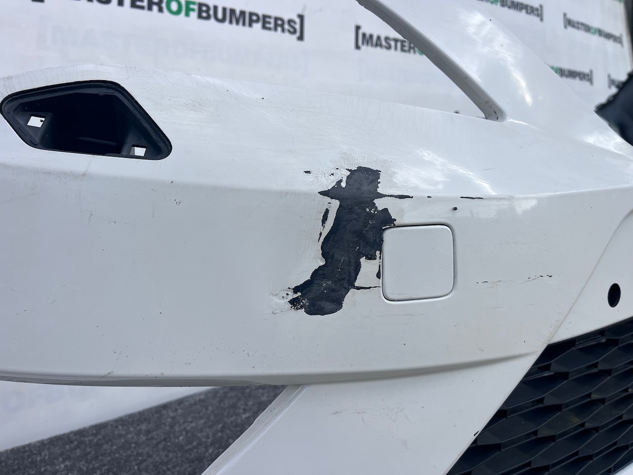 Seat Leon Fr Mk3 Hatchback 2013-2016 Front Bumper 4 Pdc Jets Genuine [o664]