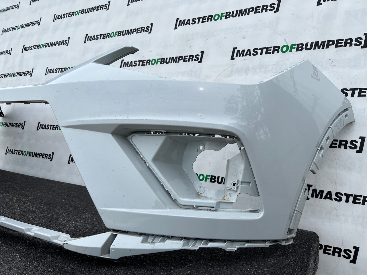 Seat Arona Se Xcellence Lux Fr 2017-2022 Front Bumper Genuine [o672]
