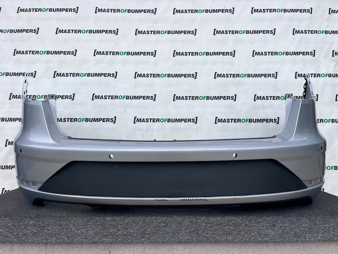 Seat Leon Fr Mk3 Lift Estate Only 2017-2019 Rear Bumper 4 Pdc Genuine [o689]