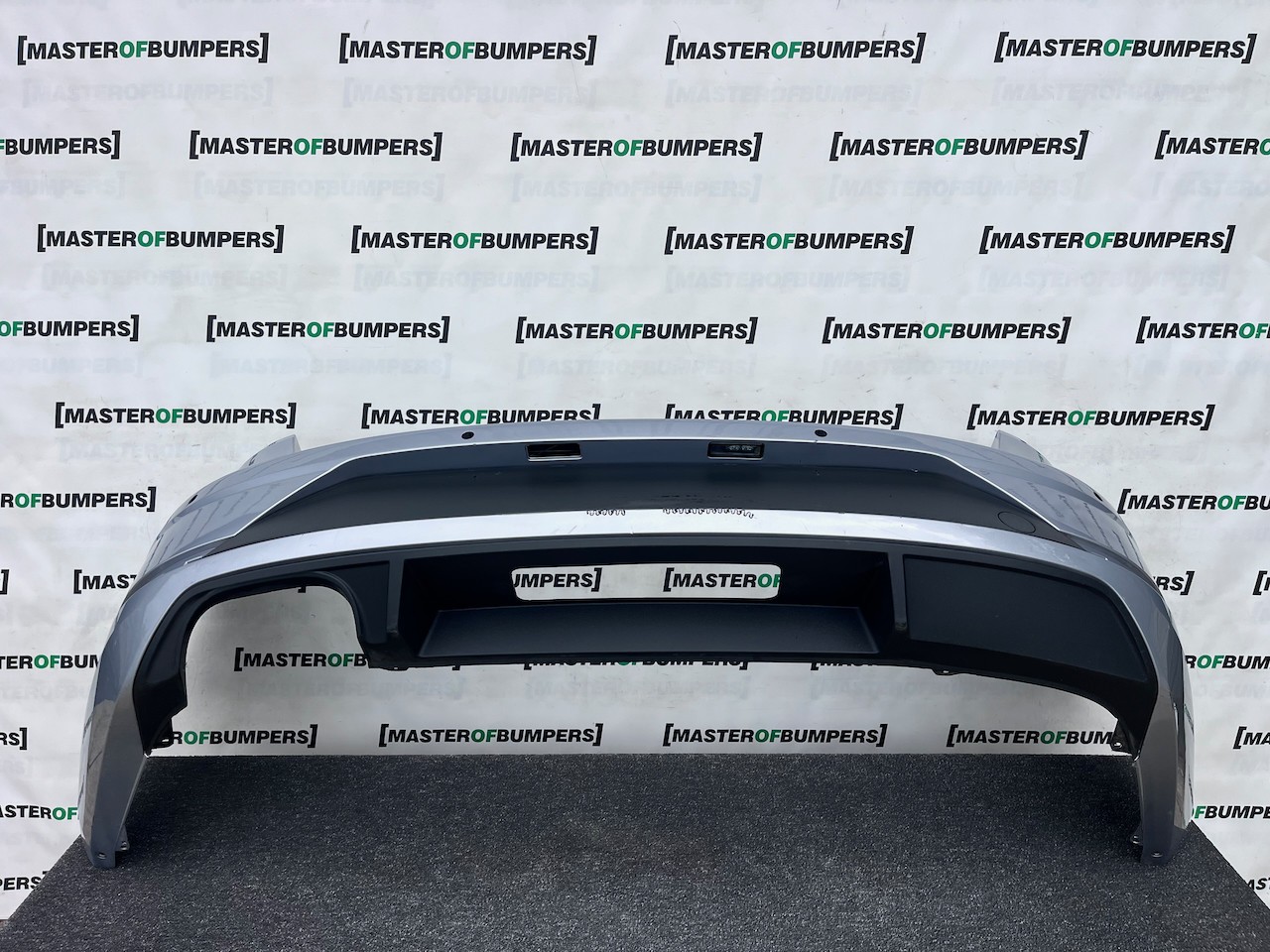 Seat Leon Fr Mk3 Lift Estate Only 2017-2019 Rear Bumper 4 Pdc Genuine [o689]