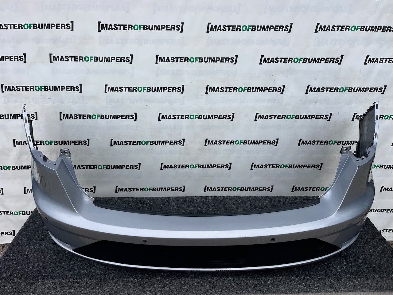 Seat Leon Fr Mk3 Lift Estate Only 2017-2019 Rear Bumper 4 Pdc Genuine [o689]