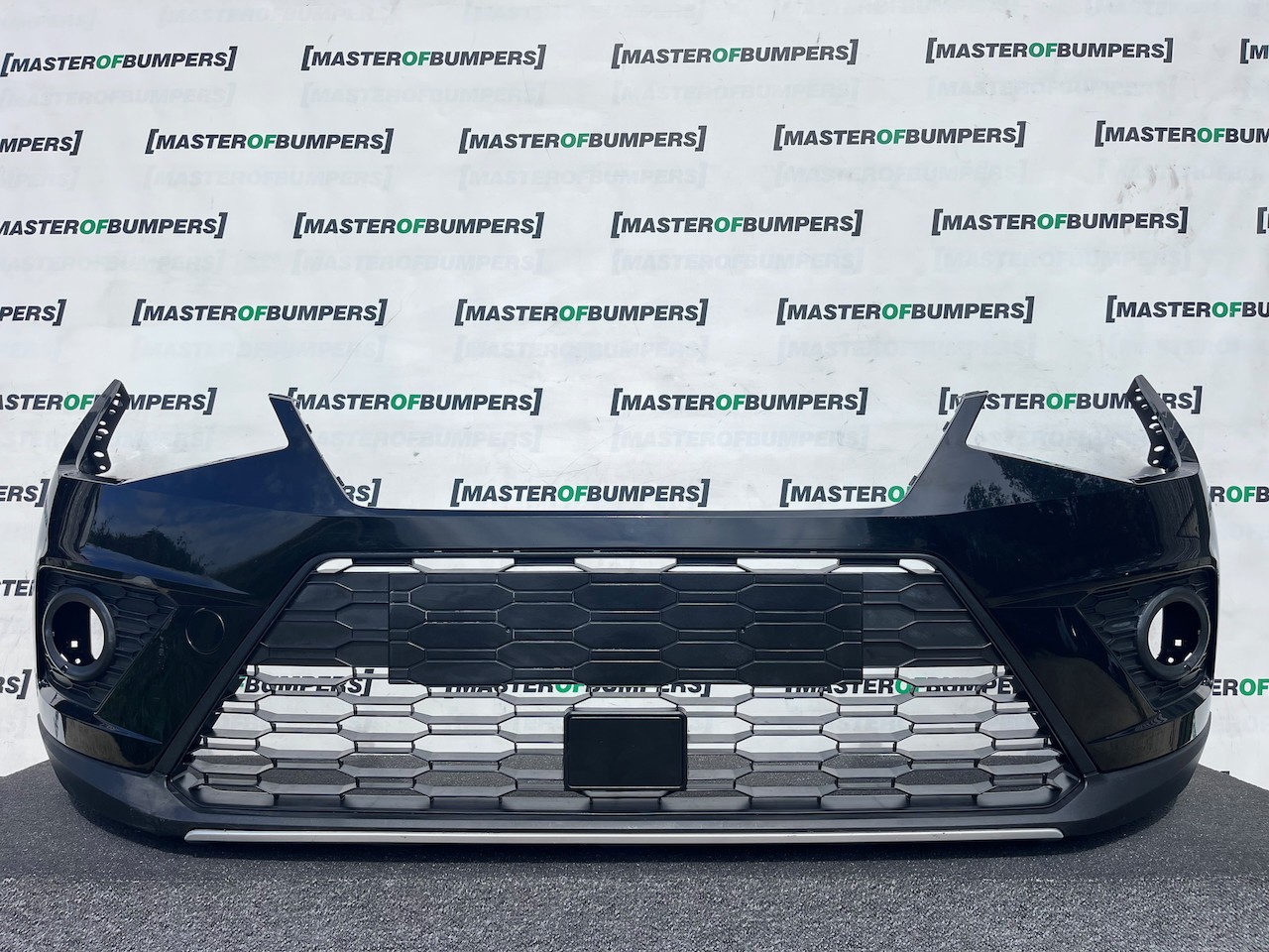 Seat Arona Se Xcellence Lux Fr 2017-2022 Front Bumper Genuine [o698]