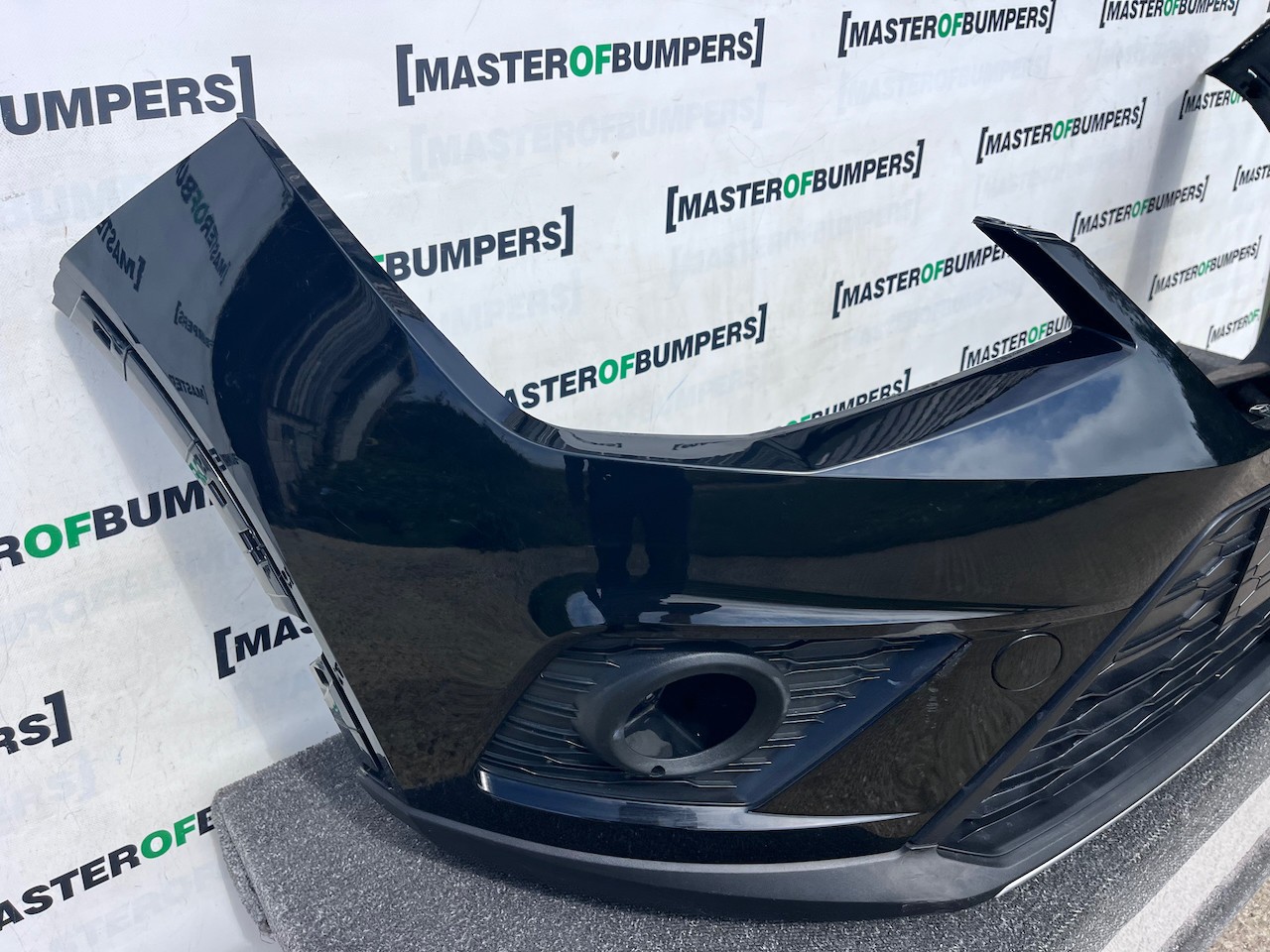 Seat Arona Se Xcellence Lux Fr 2017-2022 Front Bumper Genuine [o698]