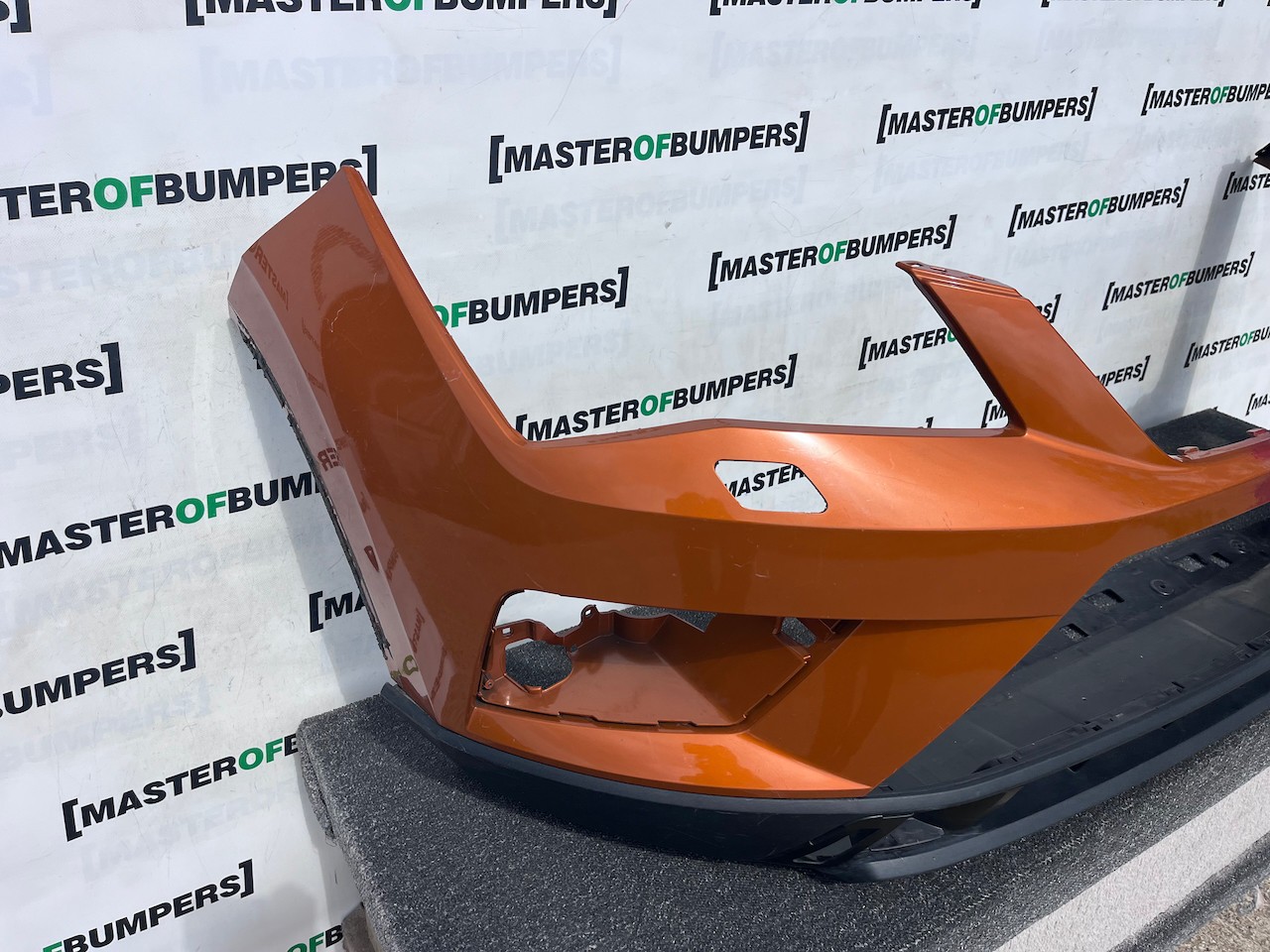 Seat Ateca Experience Tsi Evo Suv 2016-2020 Front Bumper Jets Genuine [v712]