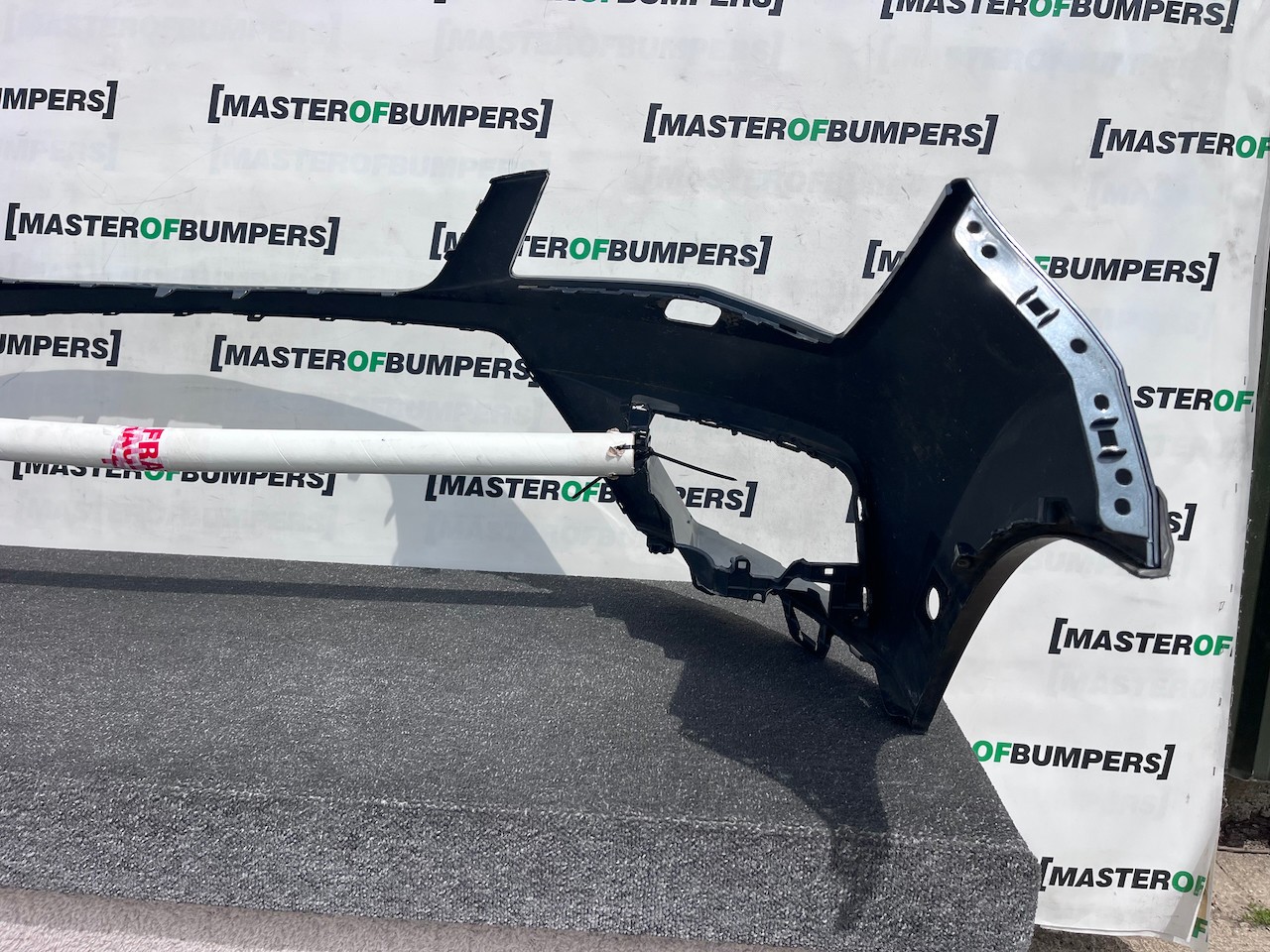 Seat Ateca Experience Tsi Suv 2016-2020 Front Bumper 6 Pdc Jets Genuine [v696]