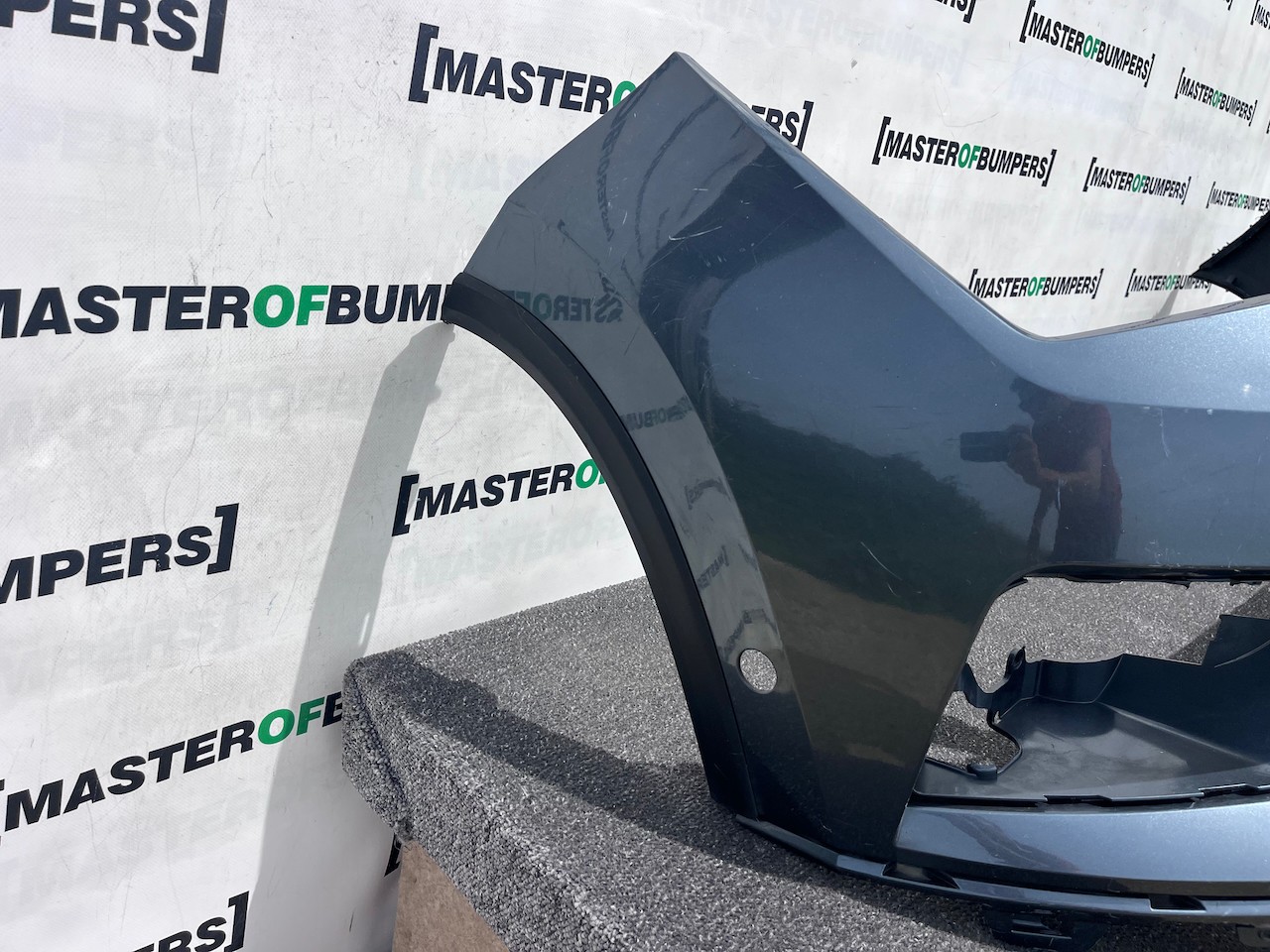 Seat Ateca Experience Tsi Suv 2016-2020 Front Bumper 6 Pdc Jets Genuine [v696]